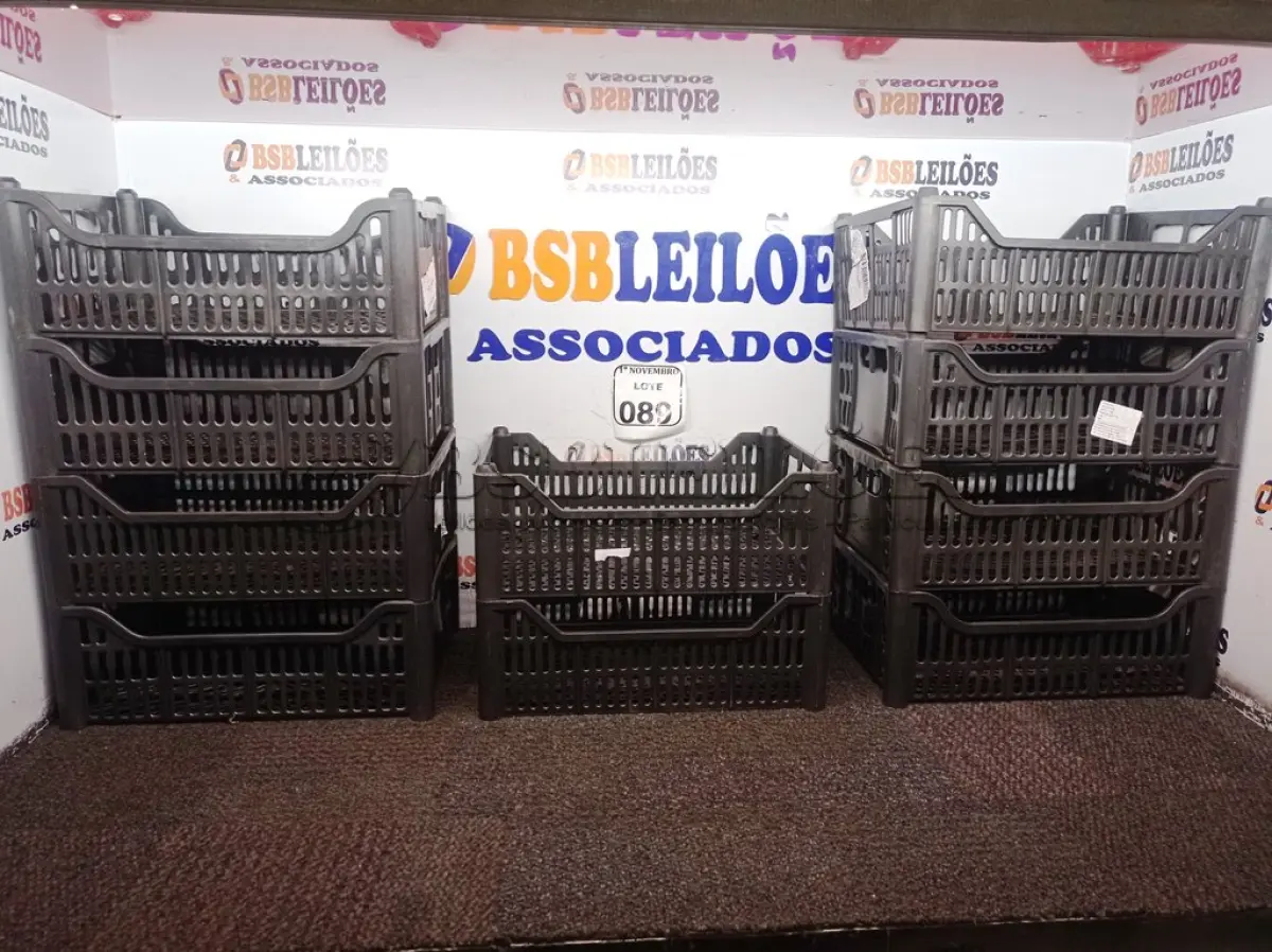 LOTE 089 - 10 CESTAS ORGANIZADORAS NA COR PRETA. (NO ESTADO) ATENÇÃO! FAZER A VISITAÇÃO ANTES DE ARREMATAR, NÃO SABEMOS SE FUNCIONA. LEILÃO NÃO TEM GARANTIA E NEM DEVOLUÇÃO, SUJEITO A POSSÍVEIS AVARIAS VISÍVEIS/OCULTAS E/OU AUSÊNCIA DE COMPONENTES.