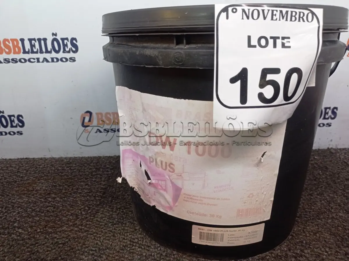 LOTE 150 - 01 MASSA ACRÍLICA DW-1000 PARA TRATAMENTO DE JUNTAS E ACABAMENTOS 30KG. (NO ESTADO) ATENÇÃO! FAZER A VISITAÇÃO ANTES DE ARREMATAR, NÃO SABEMOS SE FUNCIONA. LEILÃO NÃO TEM GARANTIA E NEM DEVOLUÇÃO, SUJEITO A POSSÍVEIS AVARIAS VISÍVEIS/OCULTAS E/OU AUSÊNCIA DE COMPONENTES.