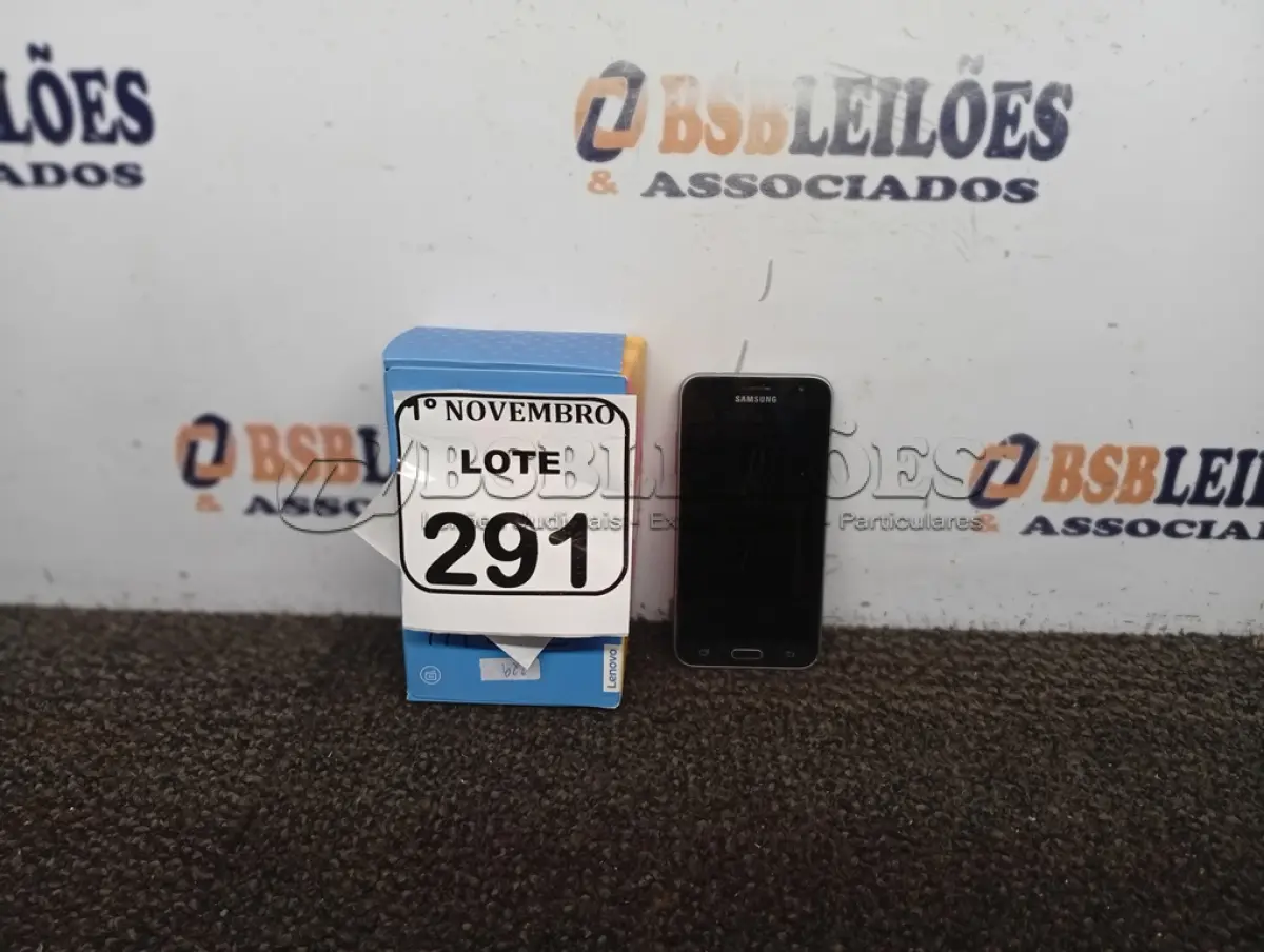 LOTE 291 - 01 CELULAR J3. (NO ESTADO) ATENÇÃO! FAZER A VISITAÇÃO ANTES DE ARREMATAR, NÃO SABEMOS SE FUNCIONA. LEILÃO NÃO TEM GARANTIA E NEM DEVOLUÇÃO, SUJEITO A POSSÍVEIS AVARIAS VISÍVEIS/OCULTAS E/OU AUSÊNCIA DE COMPONENTES.