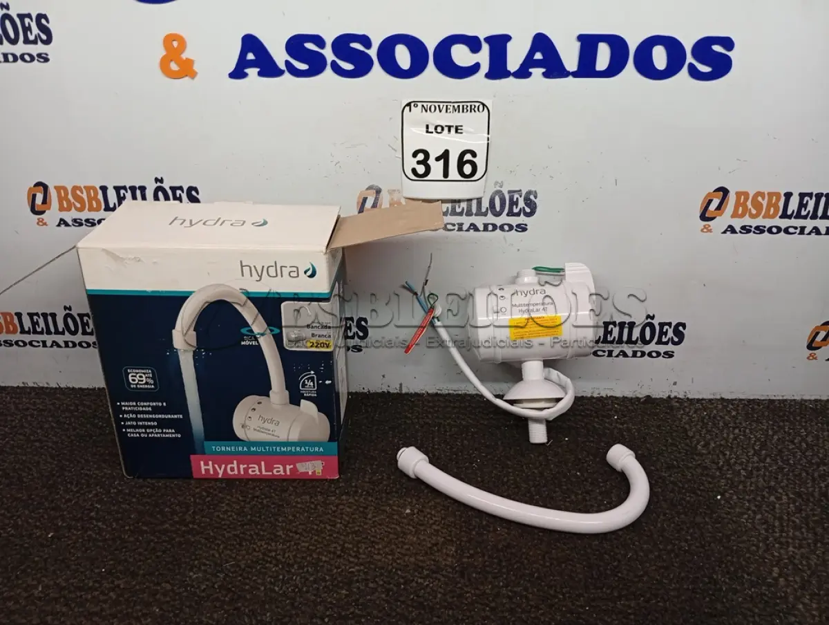 LOTE 316 - 01 TORNEIRA HYDRA MULTI-TEMPERATURA P/ BANCADA 220V. (NO ESTADO) ATENÇÃO! FAZER A VISITAÇÃO ANTES DE ARREMATAR, NÃO SABEMOS SE FUNCIONA. LEILÃO NÃO TEM GARANTIA E NEM DEVOLUÇÃO, SUJEITO A POSSÍVEIS AVARIAS VISÍVEIS/OCULTAS E/OU AUSÊNCIA DE COMPONENTES.