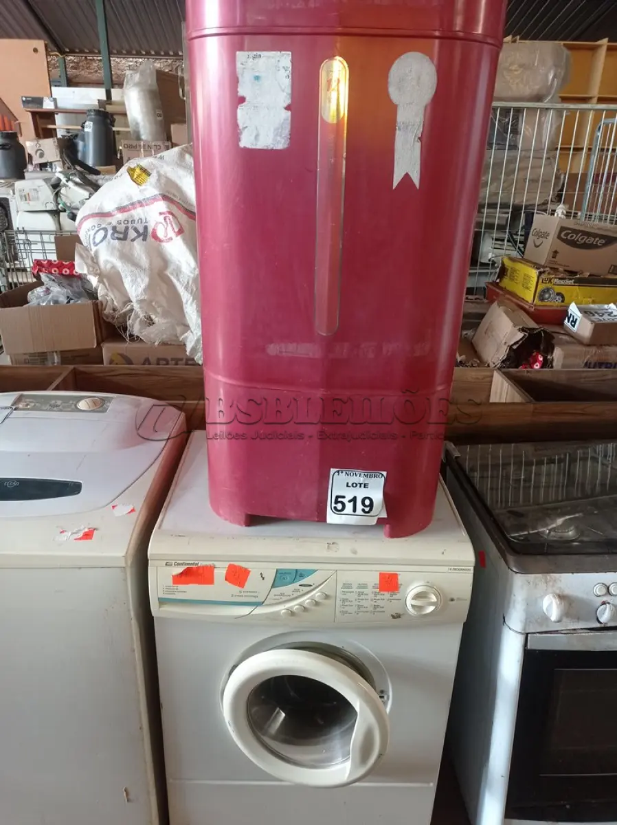LOTE 519 - 01 MÁQUINA DE LAVAR ROUPAS CONTINENTAL 127V E 01 TANQUINHO MARCA NEW UP. (NO ESTADO) ATENÇÃO! FAZER A VISITAÇÃO ANTES DE ARREMATAR, NÃO SABEMOS SE FUNCIONA. LEILÃO NÃO TEM GARANTIA E NEM DEVOLUÇÃO, SUJEITO A POSSÍVEIS AVARIAS VISÍVEIS/OCULTAS E/OU AUSÊNCIA DE COMPONENTES.
