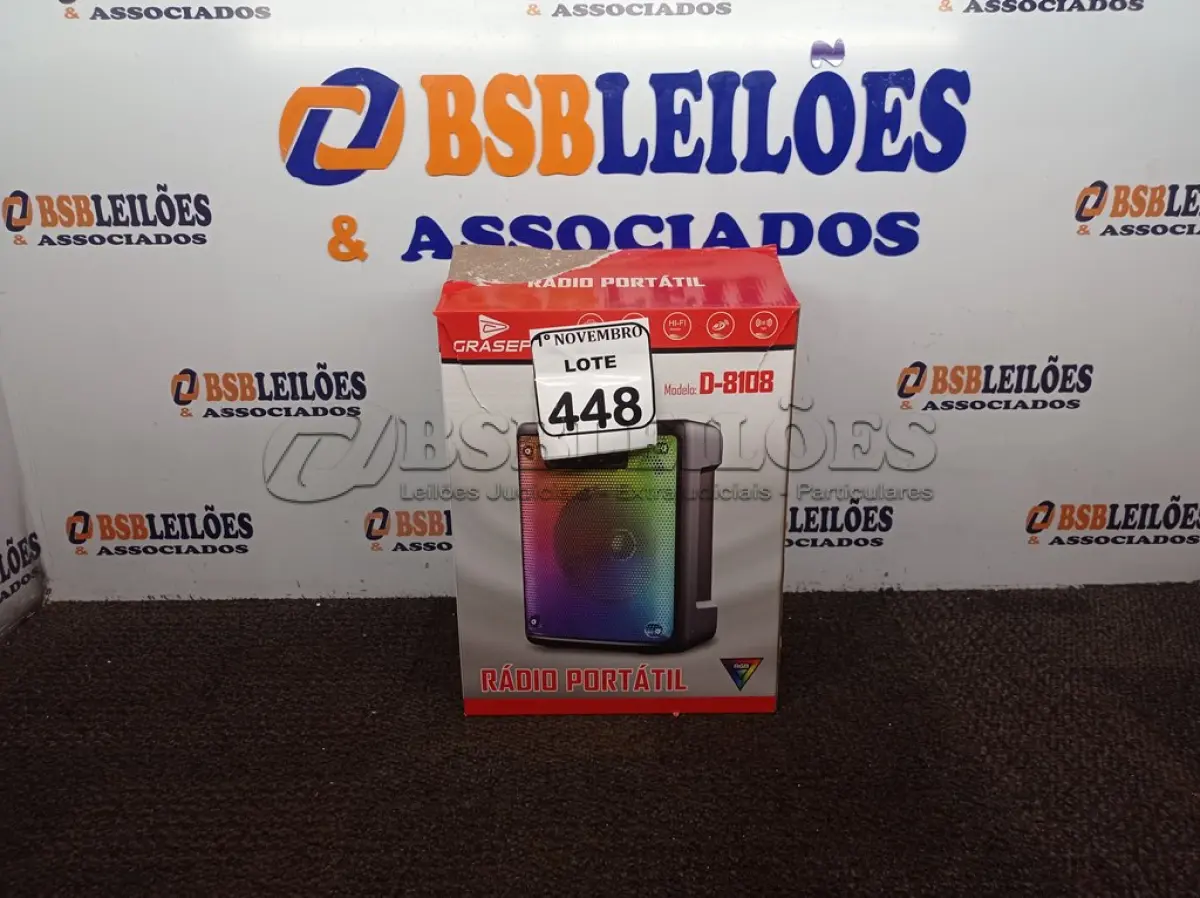 LOTE 448 - 01 CAIXA DE SOM PORTÁTIL GRASEP MODELO D-8108. (NOVO) (NO ESTADO) ATENÇÃO! FAZER A VISITAÇÃO ANTES DE ARREMATAR, NÃO SABEMOS SE FUNCIONA. LEILÃO NÃO TEM GARANTIA E NEM DEVOLUÇÃO, SUJEITO A POSSÍVEIS AVARIAS VISÍVEIS/OCULTAS E/OU AUSÊNCIA DE COMPONENTES.