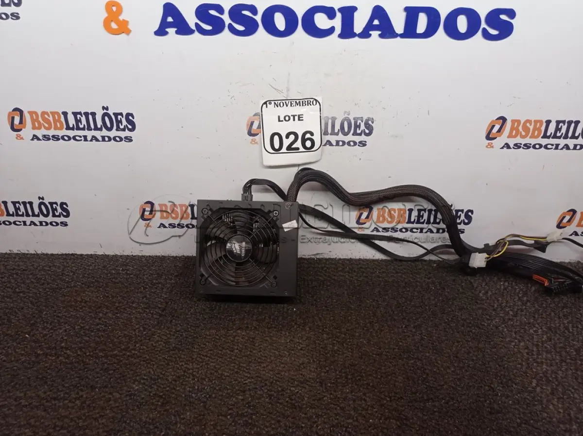 LOTE 026 - 01 FONTE PARA PC MODELO CS 750M CORSAIR (NO ESTADO) ATENÇÃO! FAZER A VISITAÇÃO ANTES DE ARREMATAR, NÃO SABEMOS SE FUNCIONA. LEILÃO NÃO TEM GARANTIA E NEM DEVOLUÇÃO, SUJEITO A POSSÍVEIS AVARIAS VISÍVEIS/OCULTAS E/OU AUSÊNCIA DE COMPONENTES.
