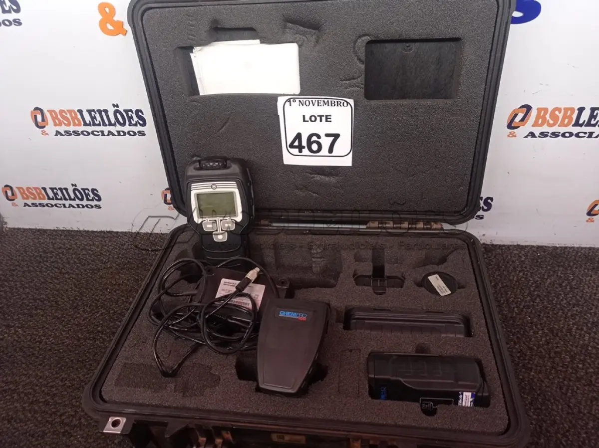 LOTE 467 - 01 MEDIDOR DE GÁS MARCA CHEMPRO100. (NO ESTADO) ATENÇÃO! FAZER A VISITAÇÃO ANTES DE ARREMATAR, NÃO SABEMOS SE FUNCIONA. LEILÃO NÃO TEM GARANTIA E NEM DEVOLUÇÃO, SUJEITO A POSSÍVEIS AVARIAS VISÍVEIS/OCULTAS E/OU AUSÊNCIA DE COMPONENTES.