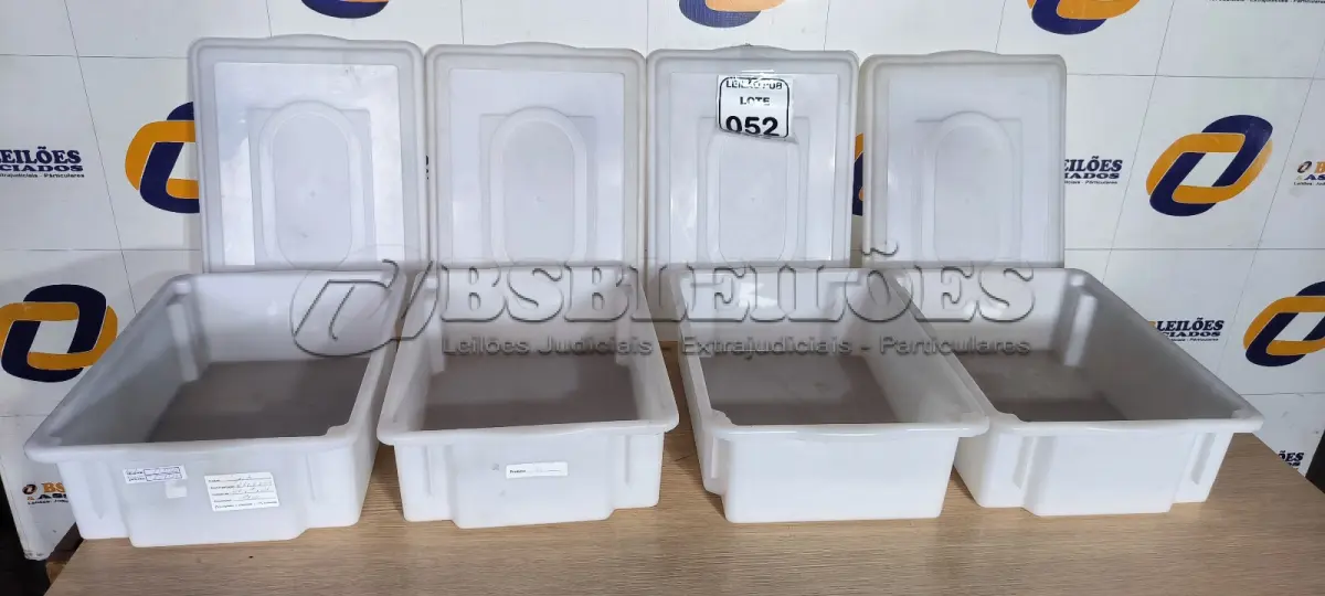 LOTE 052 - 04 CAIXAS ORGANIZADORAS EM PLÁSTICO. (NO ESTADO) ATENÇÃO! FAZER A VISITAÇÃO ANTES DE ARREMATAR, NÃO SABEMOS SE FUNCIONA. LEILÃO NÃO TEM GARANTIA E NEM DEVOLUÇÃO, SUJEITO A POSSÍVEIS AVARIAS VISÍVEIS/OCULTAS E/OU AUSÊNCIA DE COMPONENTES.