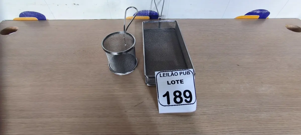 LOTE 189