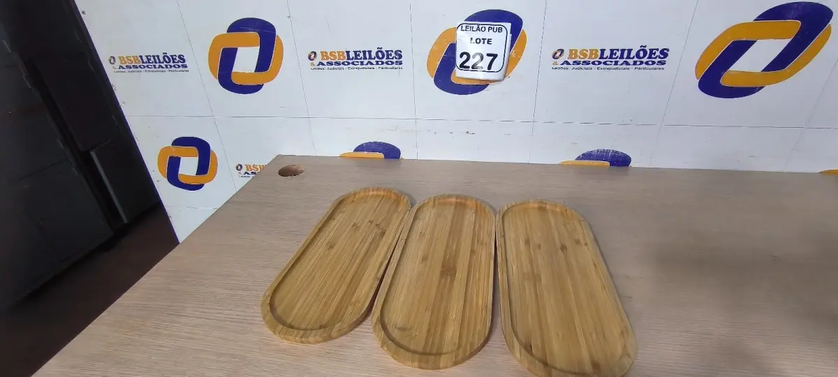 LOTE 227