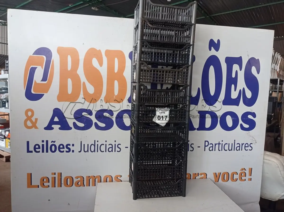 LOTE 017 - 10 CESTAS ORGANIZADORAS DE PLÁSTICO (NOVO). (NO ESTADO) ATENÇÃO! FAZER A VISITAÇÃO ANTES DE ARREMATAR, NÃO SABEMOS SE FUNCIONA. LEILÃO NÃO TEM GARANTIA E NEM DEVOLUÇÃO, SUJEITO A POSSÍVEIS AVARIAS VISÍVEIS/OCULTAS E/OU AUSÊNCIA DE COMPONENTES.