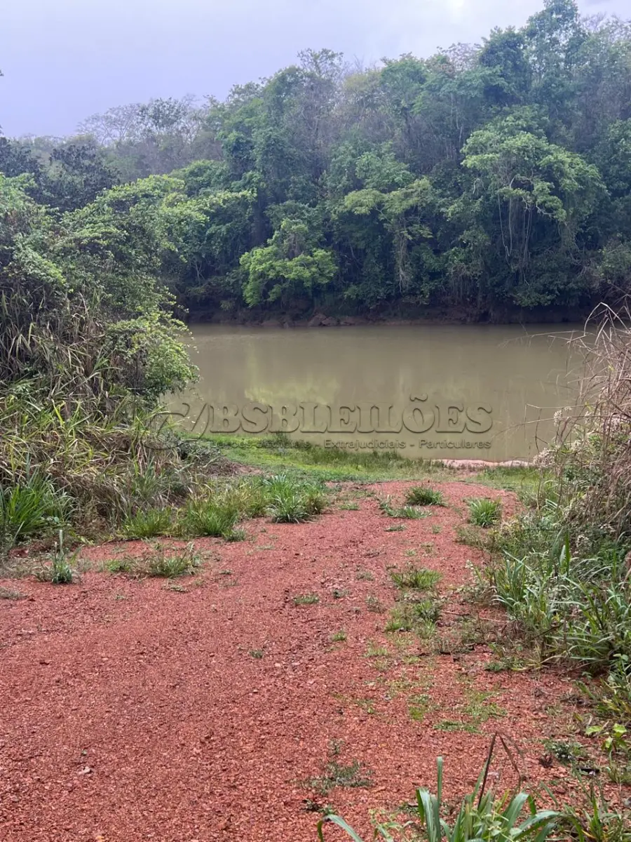 LOTE 001 - 01 CESSÃO DE DIREITO DE 01 CASA COM LOTE DE 1.200,00 M², NA RUA 04 LOTE Nº 16/17. SITUADO NO CONDOMÍNIO DE PESCA HORIZONTE DOURADO - LUZIÂNIA - GO.  (DOCUMENTOS EM ANEXO) (AGENDAR VISITAÇÃO 61-99445-2031).