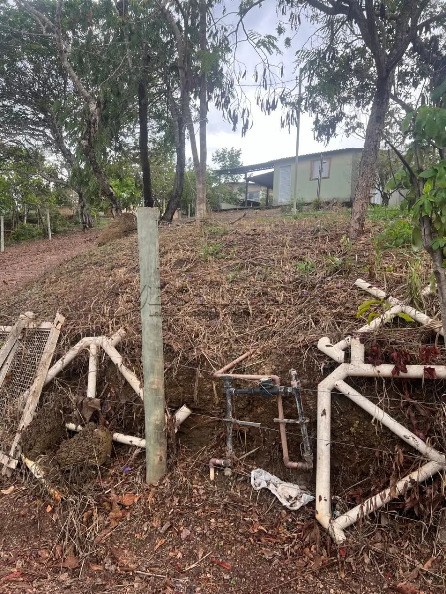LOTE 001 - 01 CESSÃO DE DIREITO DE 01 CASA COM LOTE DE 1.200,00 M², NA RUA 04 LOTE Nº 16/17. SITUADO NO CONDOMÍNIO DE PESCA HORIZONTE DOURADO - LUZIÂNIA - GO.  (DOCUMENTOS EM ANEXO) (AGENDAR VISITAÇÃO 61-99445-2031).