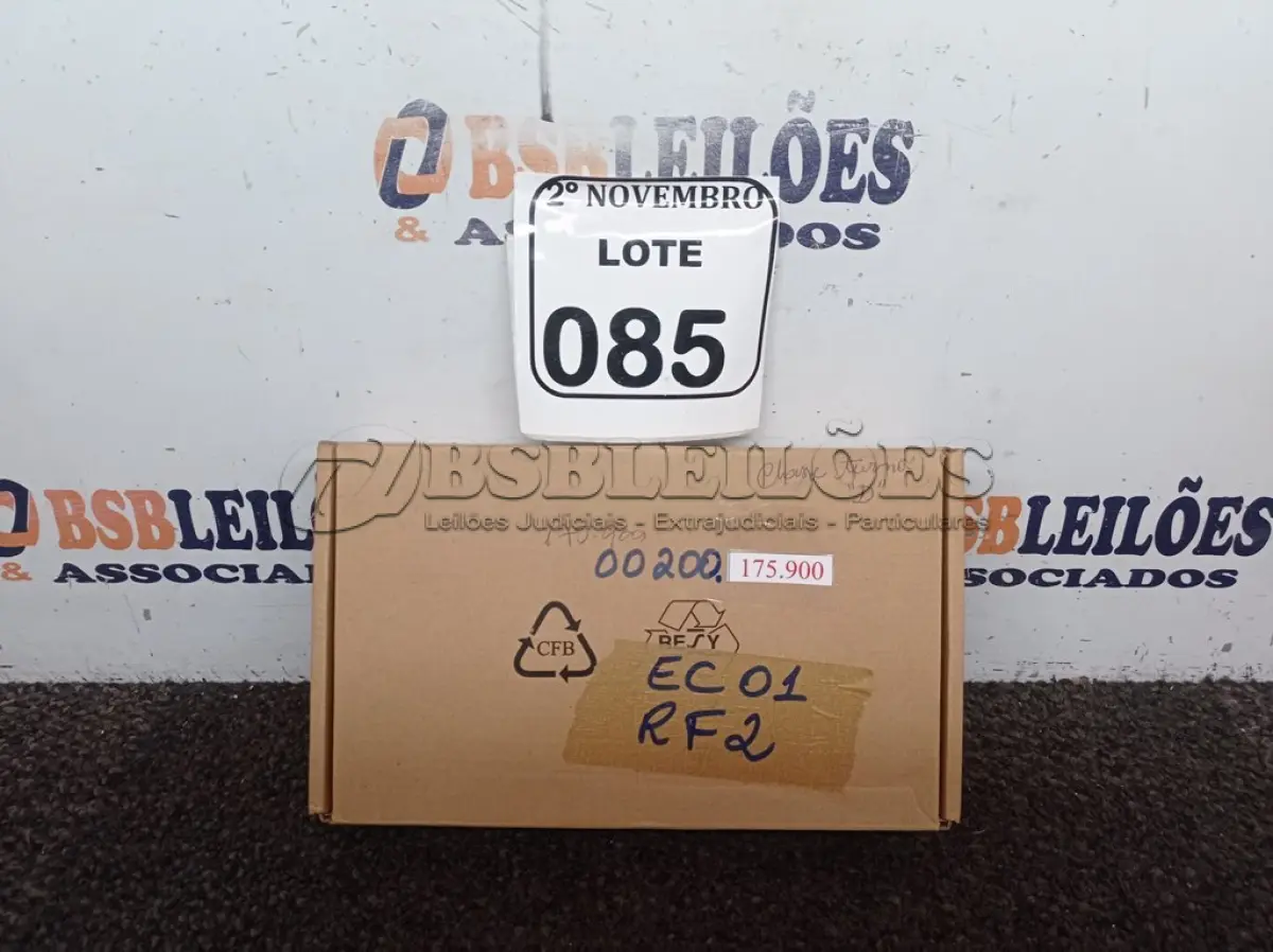 LOTE 085 - 01 TABLET MARCA MOTOROLA MODELO ET1 S/CARREGADOR. (NO ESTADO) ATENÇÃO! FAZER A VISITAÇÃO ANTES DE ARREMATAR, NÃO SABEMOS SE FUNCIONA. LEILÃO NÃO TEM GARANTIA E NEM DEVOLUÇÃO, SUJEITO A POSSÍVEIS AVARIAS VISÍVEIS/OCULTAS E/OU AUSÊNCIA DE COMPONENTES.