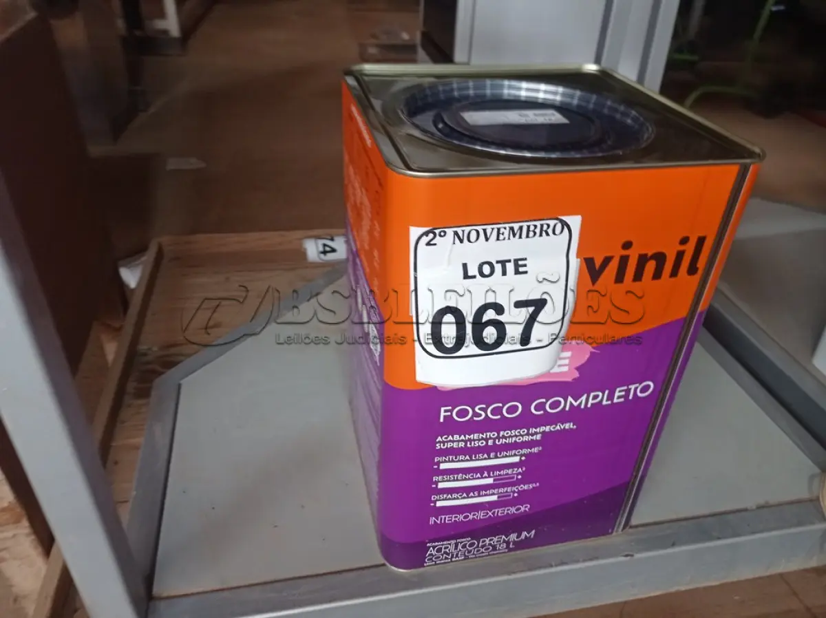 LOTE 067 - 01 LATA DE TINTA BRANCO NEVE FOSCO 18L INTERNA/EXTERNA SUVINIL (NOVO). (NO ESTADO) ATENÇÃO! FAZER A VISITAÇÃO ANTES DE ARREMATAR, NÃO SABEMOS SE FUNCIONA. LEILÃO NÃO TEM GARANTIA E NEM DEVOLUÇÃO, SUJEITO A POSSÍVEIS AVARIAS VISÍVEIS/OCULTAS E/OU AUSÊNCIA DE COMPONENTES.