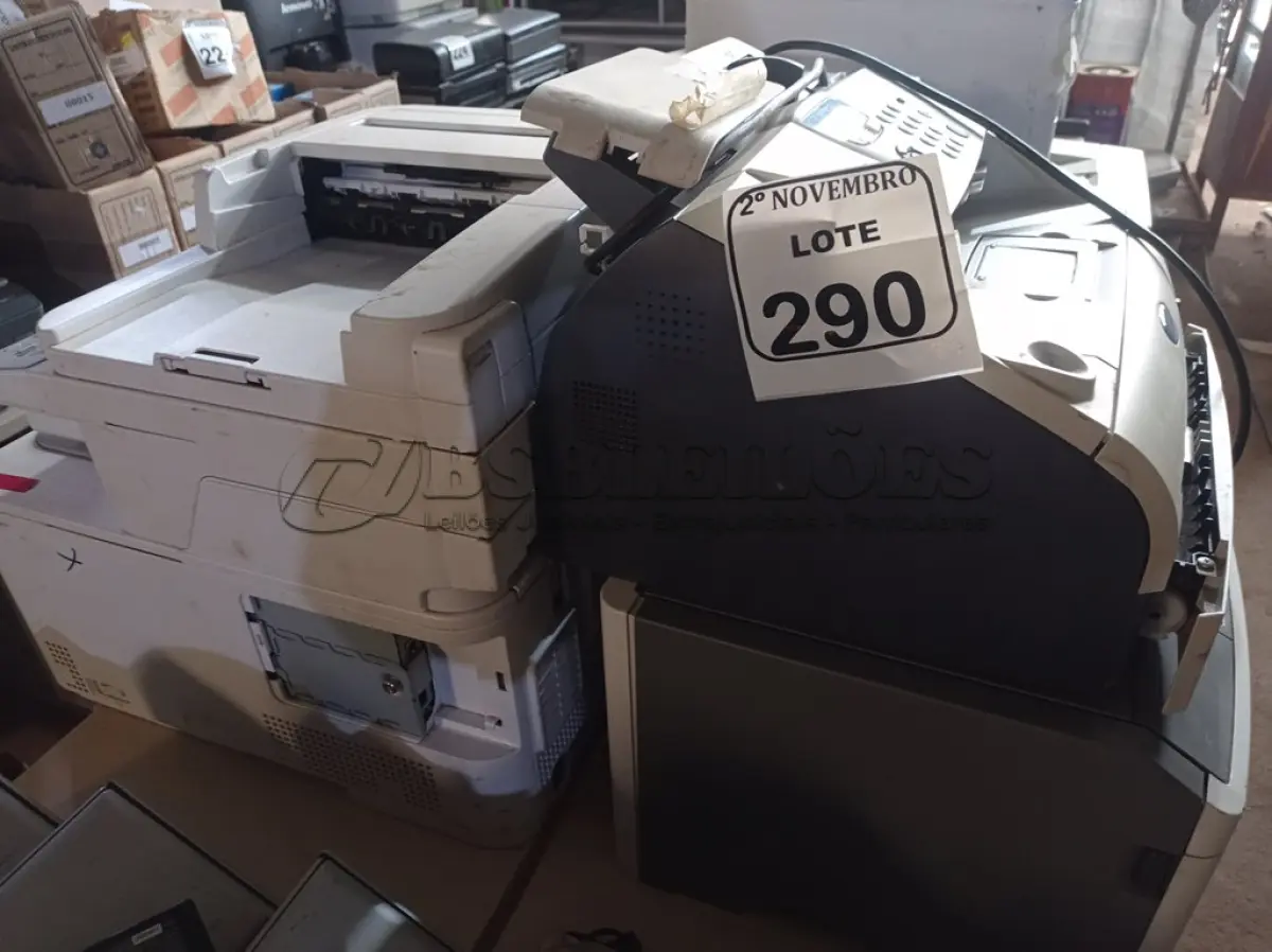 LOTE 290 - 02 IMPRESSORAS SENDO UMA MULTIFUNCIONAL E 01 APARELHO DE FAX. (NO ESTADO) ATENÇÃO! FAZER A VISITAÇÃO ANTES DE ARREMATAR, NÃO SABEMOS SE FUNCIONA. LEILÃO NÃO TEM GARANTIA E NEM DEVOLUÇÃO, SUJEITO A POSSÍVEIS AVARIAS VISÍVEIS/OCULTAS E/OU AUSÊNCIA DE COMPONENTES.