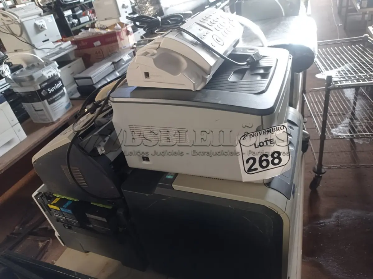 LOTE 268 - 03 IMPRESSORAS MARCAS E MODELOS DIVERSOS SENDO UMA COLORIDA E 02 APARELHOS DE FAX MARCAS E MODELOS DIVERSOS. (NO ESTADO) ATENÇÃO! FAZER A VISITAÇÃO ANTES DE ARREMATAR, NÃO SABEMOS SE FUNCIONA. LEILÃO NÃO TEM GARANTIA E NEM DEVOLUÇÃO, SUJEITO A POSSÍVEIS AVARIAS VISÍVEIS/OCULTAS E/OU AUSÊNCIA DE COMPONENTES.
