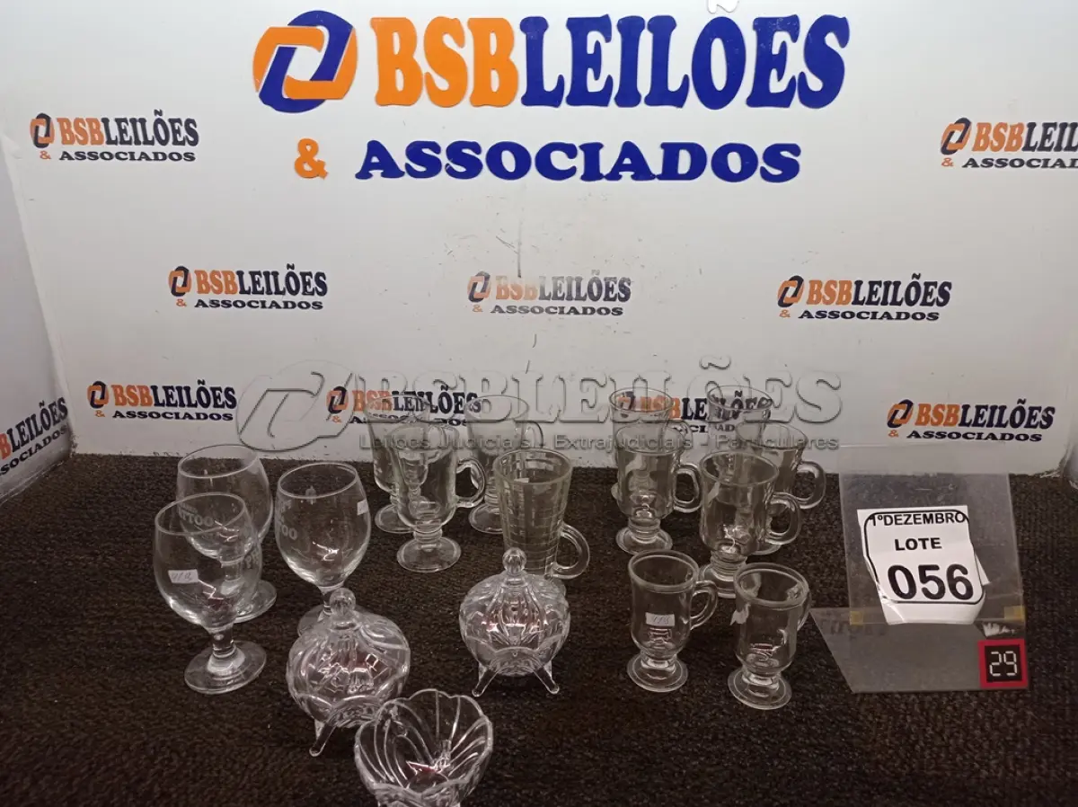 LOTE 056