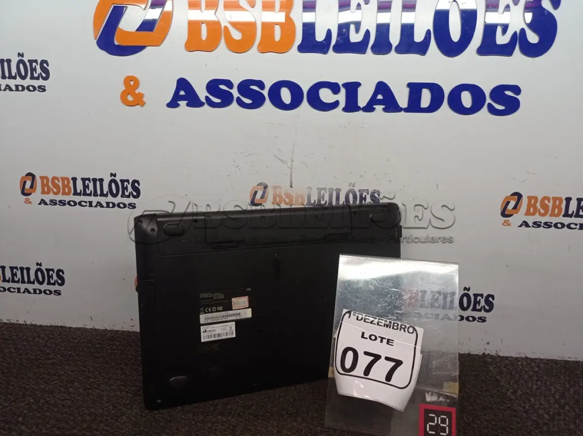 LOTE 077 - 01 NOTEBOOK MARCA SAMSUNG ICORE 3 P/RETIRADA DE PEÇAS. (NO ESTADO) ATENÇÃO! FAZER A VISITAÇÃO ANTES DE ARREMATAR, NÃO SABEMOS SE FUNCIONA. LEILÃO NÃO TEM GARANTIA E NEM DEVOLUÇÃO, SUJEITO A POSSÍVEIS AVARIAS VISÍVEIS/OCULTAS E/OU AUSÊNCIA DE COMPONENTES.