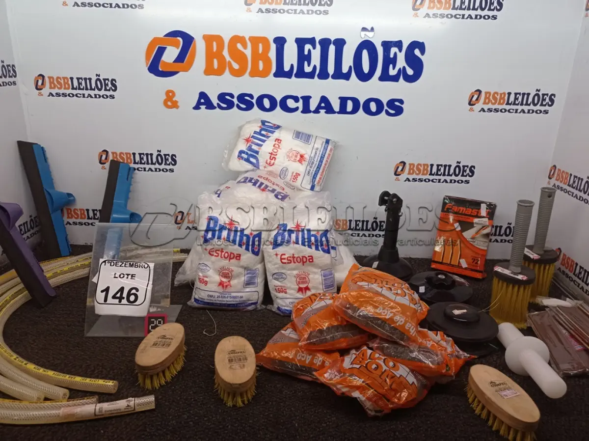LOTE 146 - 01 LOTE C/DIVERSAS MANGUEIRAS P/FOGÃO, ESTOPAS, LÁPIS DE CARPINTEIRO E MATERIAIS DIVERSOS.  (NO ESTADO) ATENÇÃO! FAZER A VISITAÇÃO ANTES DE ARREMATAR, NÃO SABEMOS SE FUNCIONA. LEILÃO NÃO TEM GARANTIA E NEM DEVOLUÇÃO, SUJEITO A POSSÍVEIS AVARIAS VISÍVEIS/OCULTAS E/OU AUSÊNCIA DE COMPONENTES.