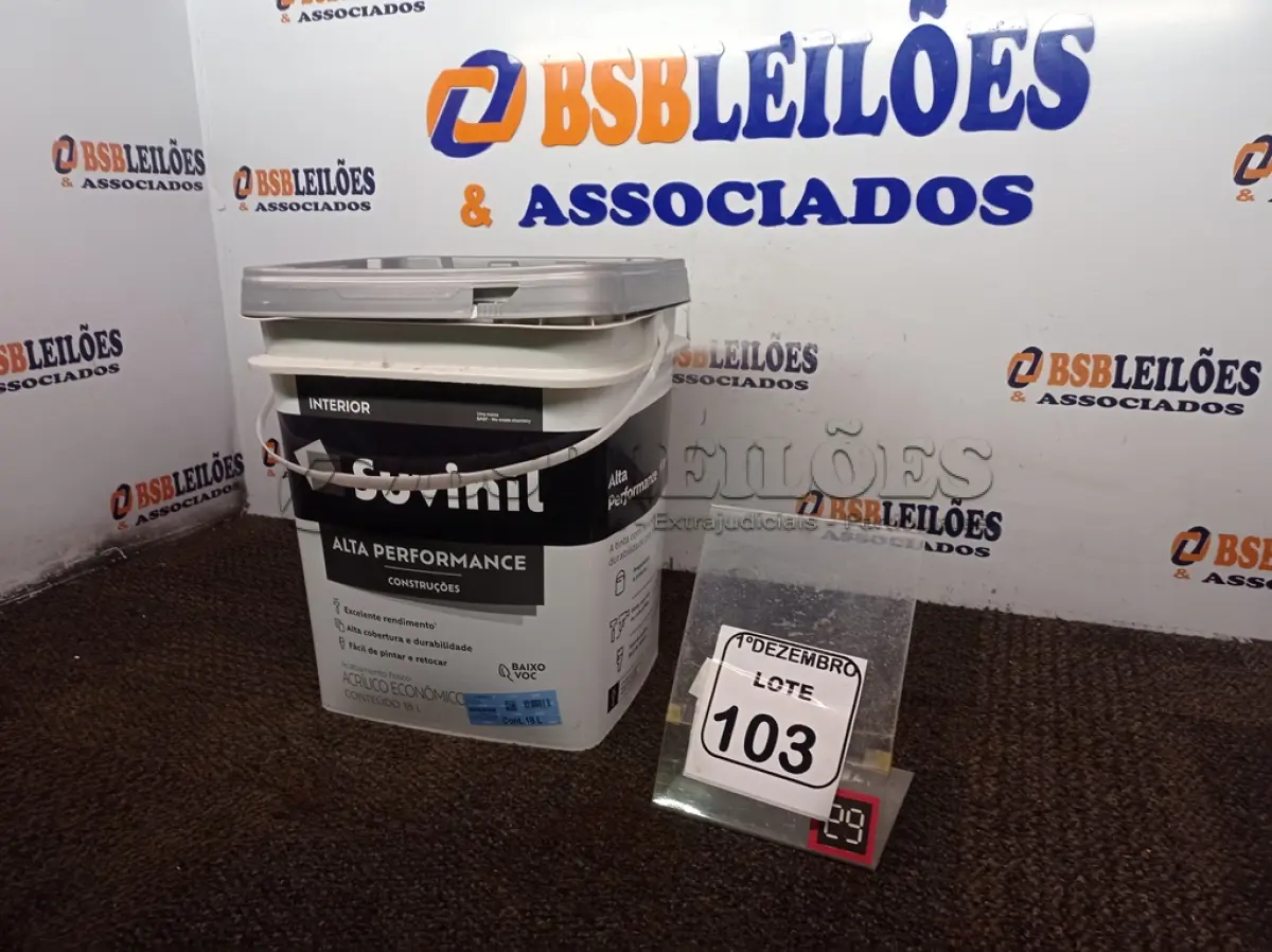 LOTE 103 - 01 BALDE DE TINTA BRANCO FOSCO MARCA SUVINIL 18L.(NOVO) (VALIDADE 09/2027)(NO ESTADO) ATENÇÃO! FAZER A VISITAÇÃO ANTES DE ARREMATAR, NÃO SABEMOS SE FUNCIONA. LEILÃO NÃO TEM GARANTIA E NEM DEVOLUÇÃO, SUJEITO A POSSÍVEIS AVARIAS VISÍVEIS/OCULTAS E/OU AUSÊNCIA DE COMPONENTES.