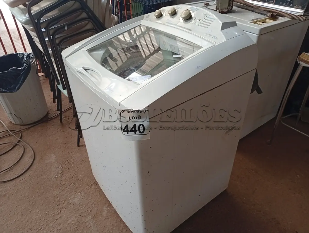 LOTE 440