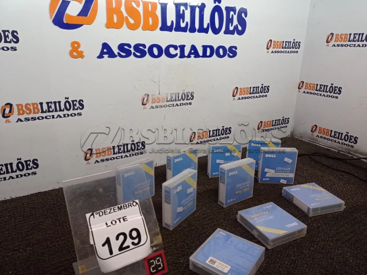 LOTE 129 - 10 DATA CARTIGUE DELL ULTRIUM 4 880GB/16000GB. (NO ESTADO) ATENÇÃO! FAZER A VISITAÇÃO ANTES DE ARREMATAR, NÃO SABEMOS SE FUNCIONA. LEILÃO NÃO TEM GARANTIA E NEM DEVOLUÇÃO, SUJEITO A POSSÍVEIS AVARIAS VISÍVEIS/OCULTAS E/OU AUSÊNCIA DE COMPONENTES.