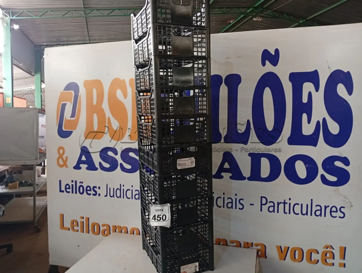 LOTE 450 - 10 CESTAS ORGANIZADORAS DE PLÁSTICO (NOVO). (NO ESTADO) ATENÇÃO! FAZER A VISITAÇÃO ANTES DE ARREMATAR, NÃO SABEMOS SE FUNCIONA. LEILÃO NÃO TEM GARANTIA E NEM DEVOLUÇÃO, SUJEITO A POSSÍVEIS AVARIAS VISÍVEIS/OCULTAS E/OU AUSÊNCIA DE COMPONENTES.