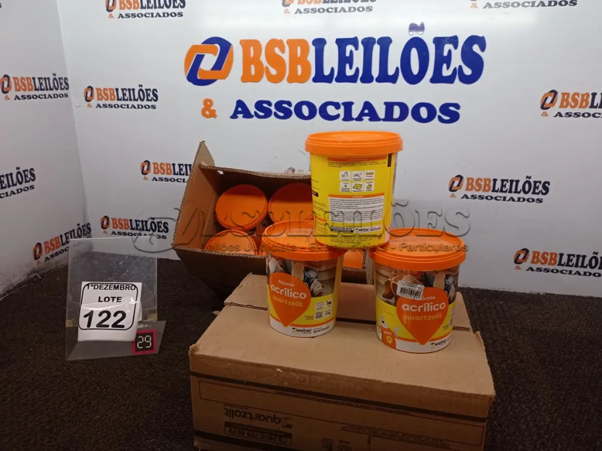 LOTE 122 - 12 REJUNTES ACRÍLICO 1KG CADA. (NO ESTADO) ATENÇÃO! FAZER A VISITAÇÃO ANTES DE ARREMATAR, NÃO SABEMOS SE FUNCIONA. LEILÃO NÃO TEM GARANTIA E NEM DEVOLUÇÃO, SUJEITO A POSSÍVEIS AVARIAS VISÍVEIS/OCULTAS E/OU AUSÊNCIA DE COMPONENTES.