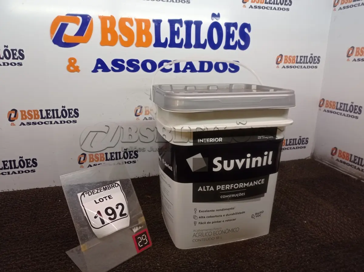 LOTE 192 - 01 BALDE DE TINTA BRANCO FOSCO MARCA SUVINIL 18L.(NOVO) (NO ESTADO) ATENÇÃO! FAZER A VISITAÇÃO ANTES DE ARREMATAR, NÃO SABEMOS SE FUNCIONA. LEILÃO NÃO TEM GARANTIA E NEM DEVOLUÇÃO, SUJEITO A POSSÍVEIS AVARIAS VISÍVEIS/OCULTAS E/OU AUSÊNCIA DE COMPONENTES.