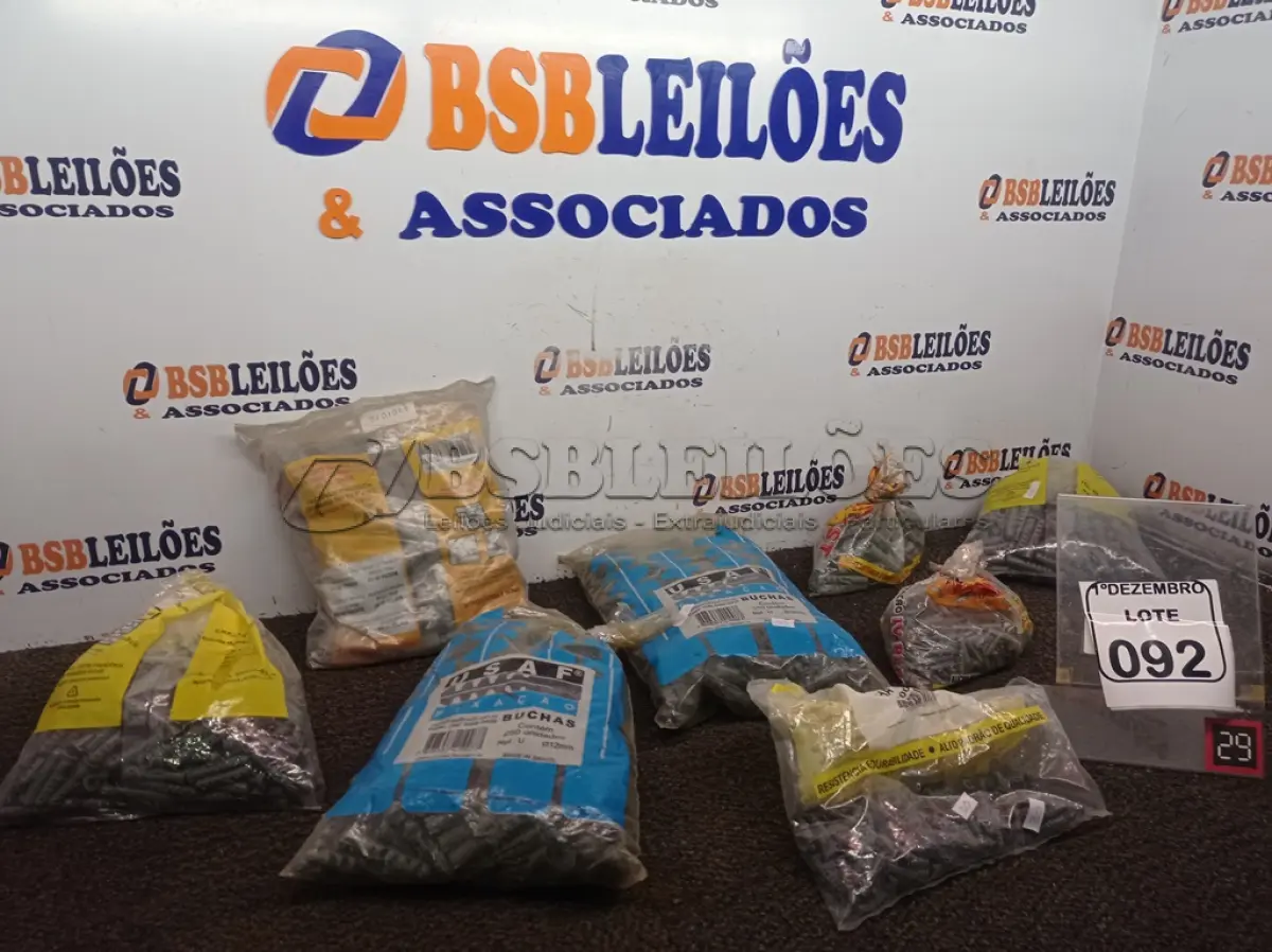 LOTE 092 - 01 LOTE C/VÁRIAS BUCHAS MARCAS E MODELOS DIVERSOS. (NO ESTADO) ATENÇÃO! FAZER A VISITAÇÃO ANTES DE ARREMATAR, NÃO SABEMOS SE FUNCIONA. LEILÃO NÃO TEM GARANTIA E NEM DEVOLUÇÃO, SUJEITO A POSSÍVEIS AVARIAS VISÍVEIS/OCULTAS E/OU AUSÊNCIA DE COMPONENTES.