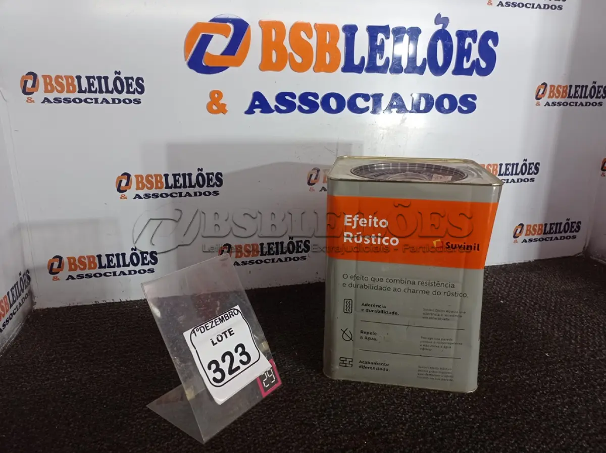 LOTE 323 - 01 LATA DE BASE SUVINIL TEXTURIZADO PREMIUM.(VALIDADE 06/2024) (NO ESTADO) ATENÇÃO! FAZER A VISITAÇÃO ANTES DE ARREMATAR, NÃO SABEMOS SE FUNCIONA. LEILÃO NÃO TEM GARANTIA E NEM DEVOLUÇÃO, SUJEITO A POSSÍVEIS AVARIAS VISÍVEIS/OCULTAS E/OU AUSÊNCIA DE COMPONENTES.