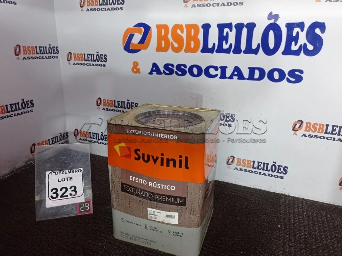 LOTE 323 - 01 LATA DE BASE SUVINIL TEXTURIZADO PREMIUM.(VALIDADE 06/2024) (NO ESTADO) ATENÇÃO! FAZER A VISITAÇÃO ANTES DE ARREMATAR, NÃO SABEMOS SE FUNCIONA. LEILÃO NÃO TEM GARANTIA E NEM DEVOLUÇÃO, SUJEITO A POSSÍVEIS AVARIAS VISÍVEIS/OCULTAS E/OU AUSÊNCIA DE COMPONENTES.