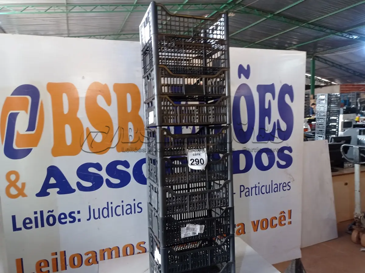 LOTE 290 - 10 CESTAS ORGANIZADORAS. (NO ESTADO) ATENÇÃO! FAZER A VISITAÇÃO ANTES DE ARREMATAR, NÃO SABEMOS SE FUNCIONA. LEILÃO NÃO TEM GARANTIA E NEM DEVOLUÇÃO, SUJEITO A POSSÍVEIS AVARIAS VISÍVEIS/OCULTAS E/OU AUSÊNCIA DE COMPONENTES.