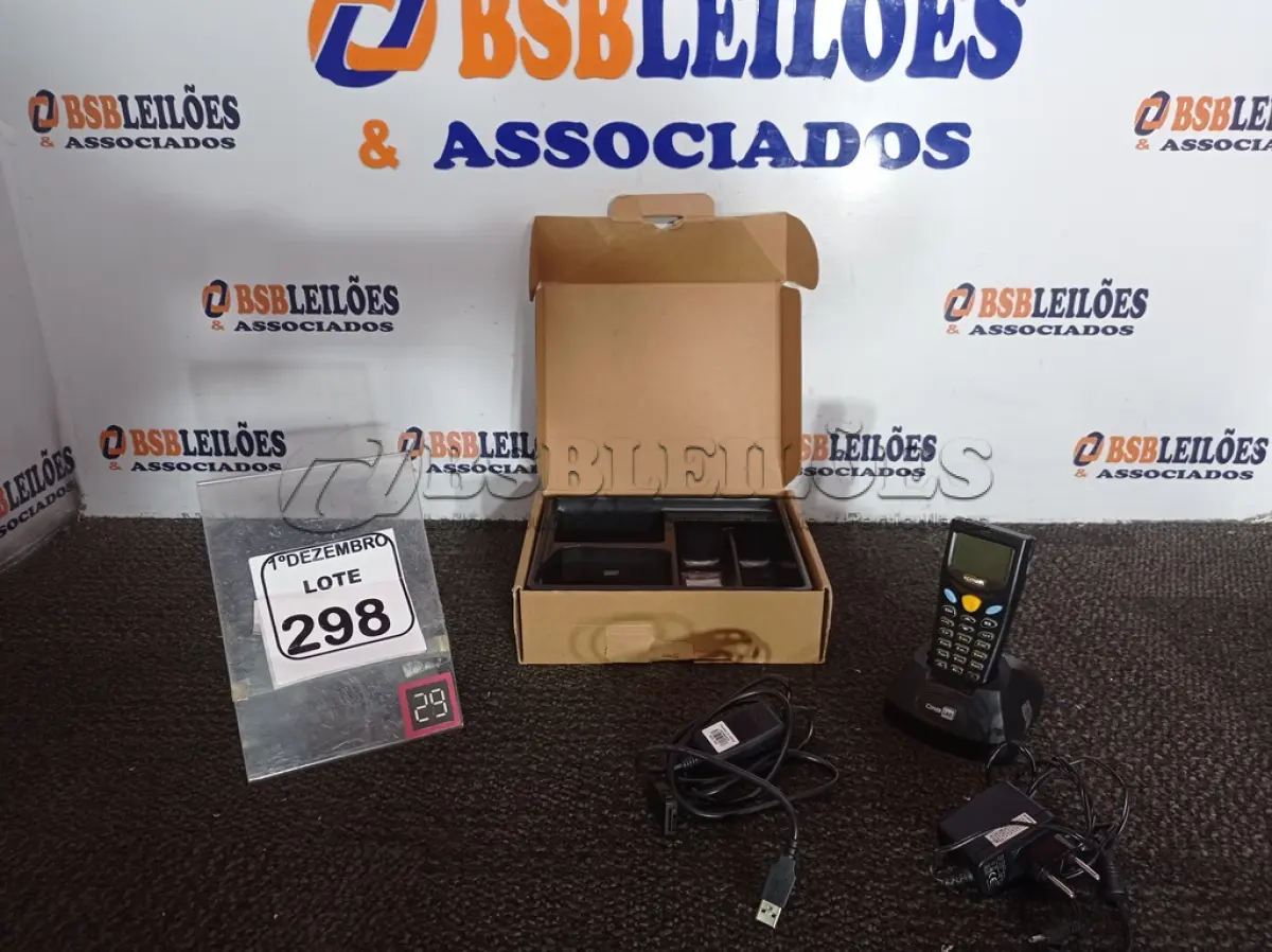 LOTE 298 - 01 COLETOR DE DADOS CIPHER MARCA COMPEX. (NO ESTADO) ATENÇÃO! FAZER A VISITAÇÃO ANTES DE ARREMATAR, NÃO SABEMOS SE FUNCIONA. LEILÃO NÃO TEM GARANTIA E NEM DEVOLUÇÃO, SUJEITO A POSSÍVEIS AVARIAS VISÍVEIS/OCULTAS E/OU AUSÊNCIA DE COMPONENTES.