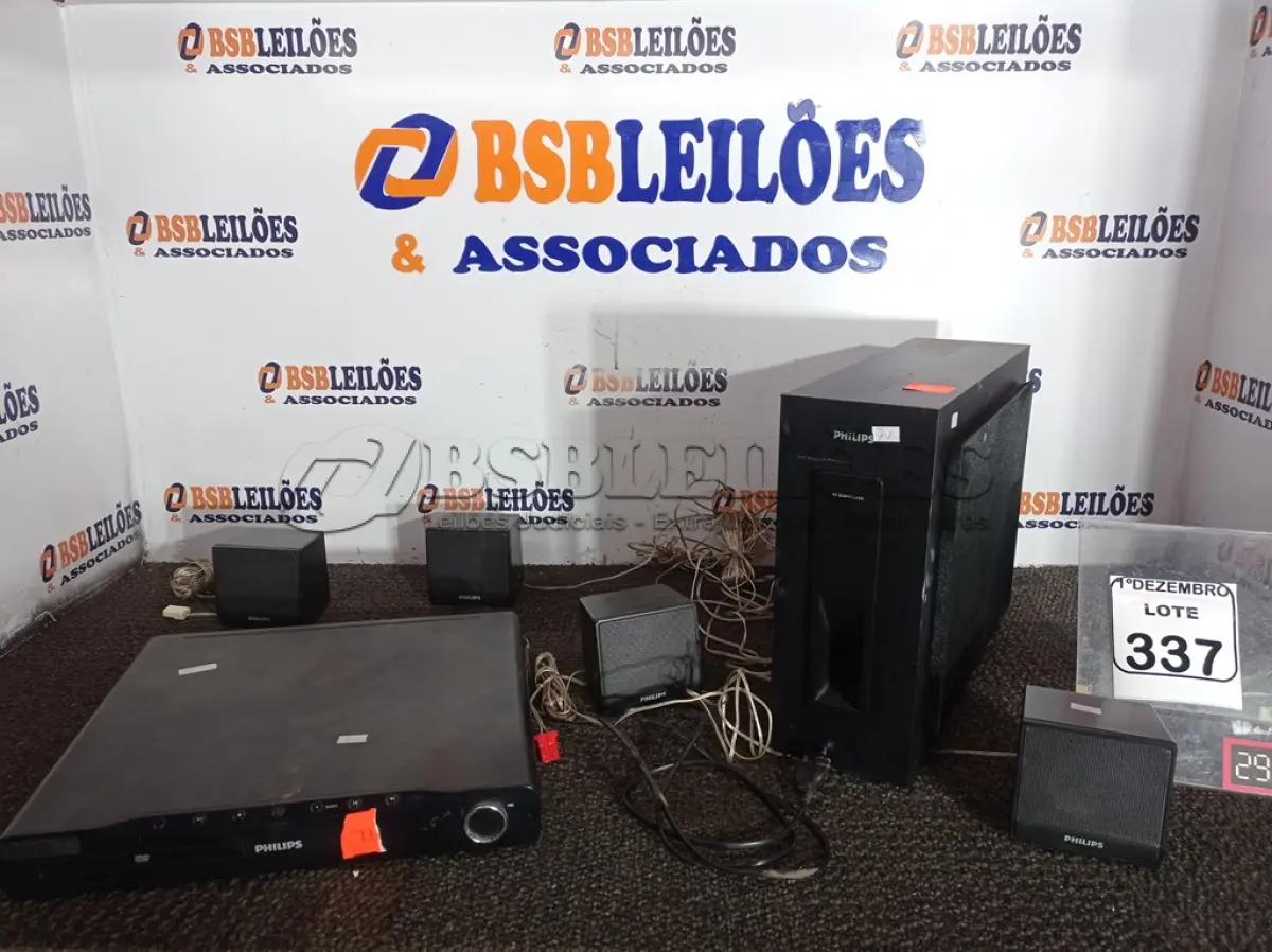 LOTE 337 - 01 HOME-THEATER MARCA PHILIPS. (NO ESTADO) ATENÇÃO! FAZER A VISITAÇÃO ANTES DE ARREMATAR, NÃO SABEMOS SE FUNCIONA. LEILÃO NÃO TEM GARANTIA E NEM DEVOLUÇÃO, SUJEITO A POSSÍVEIS AVARIAS VISÍVEIS/OCULTAS E/OU AUSÊNCIA DE COMPONENTES.