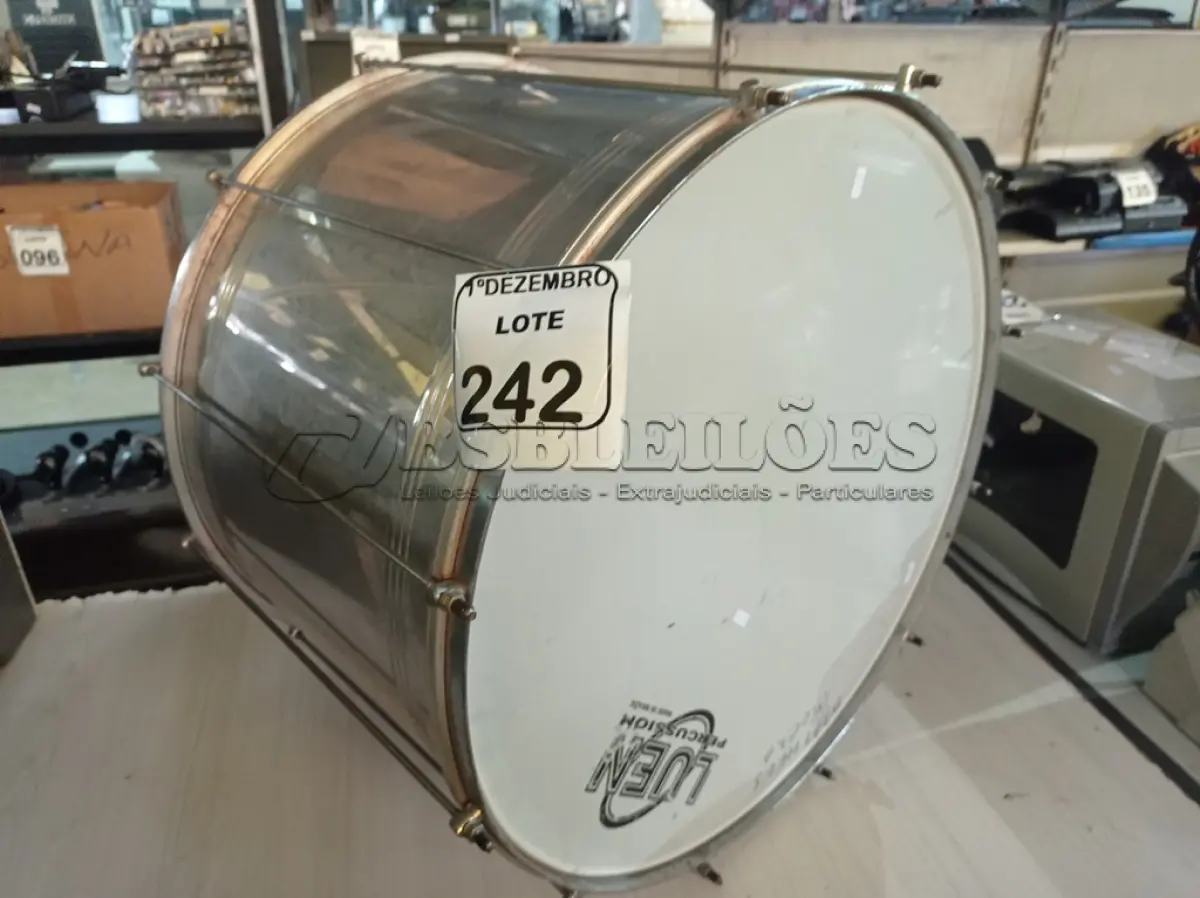 LOTE 242