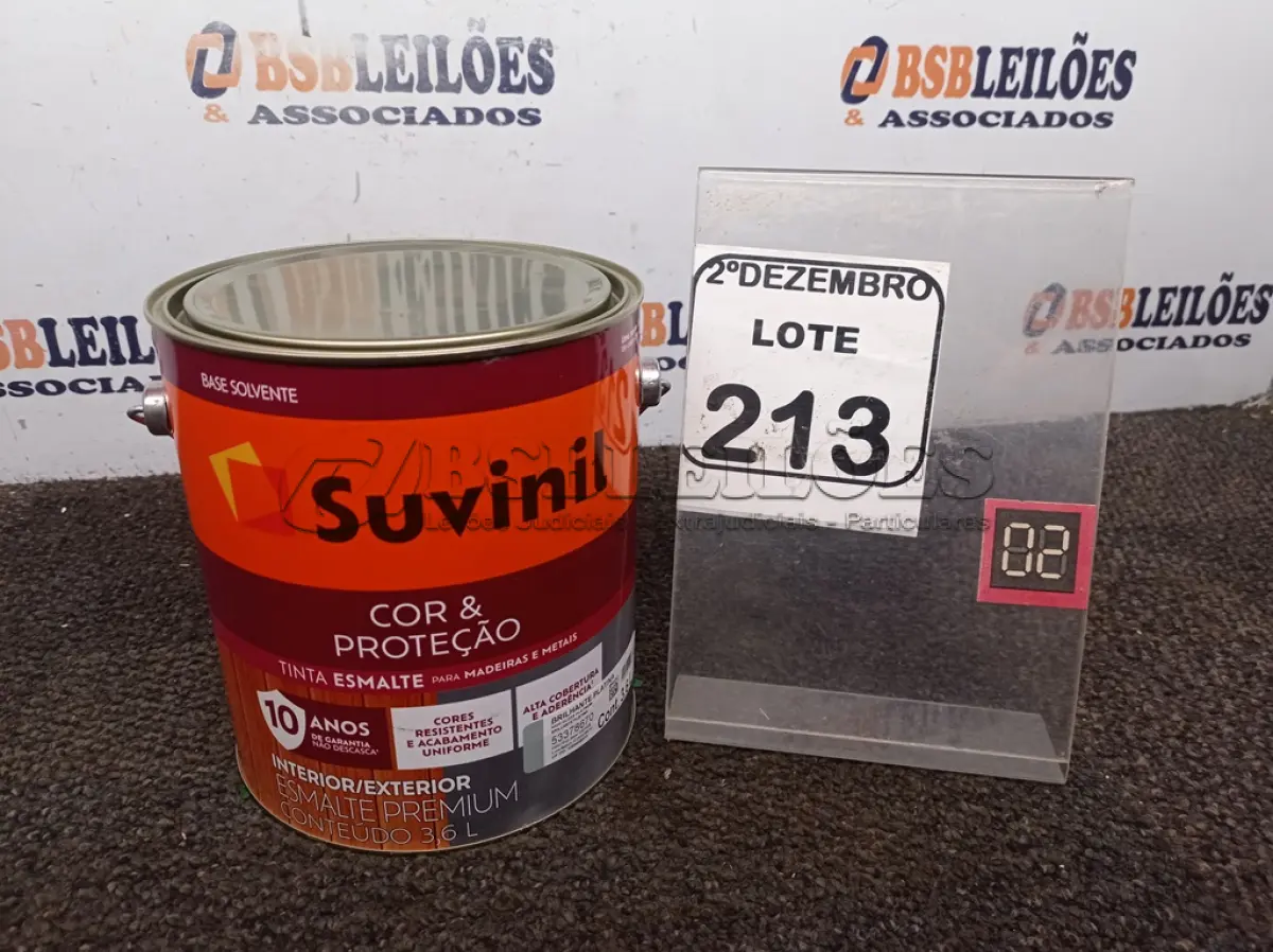 LOTE 213 - 01 LATA DE TINTA COR BRILHANTE PLATINA MARCA SUVINIL 3,6L P/METAIS. (NO ESTADO) ATENÇÃO! FAZER A VISITAÇÃO ANTES DE ARREMATAR, NÃO SABEMOS SE FUNCIONA. LEILÃO NÃO TEM GARANTIA E NEM DEVOLUÇÃO, SUJEITO A POSSÍVEIS AVARIAS VISÍVEIS/OCULTAS E/OU AUSÊNCIA DE COMPONENTES.