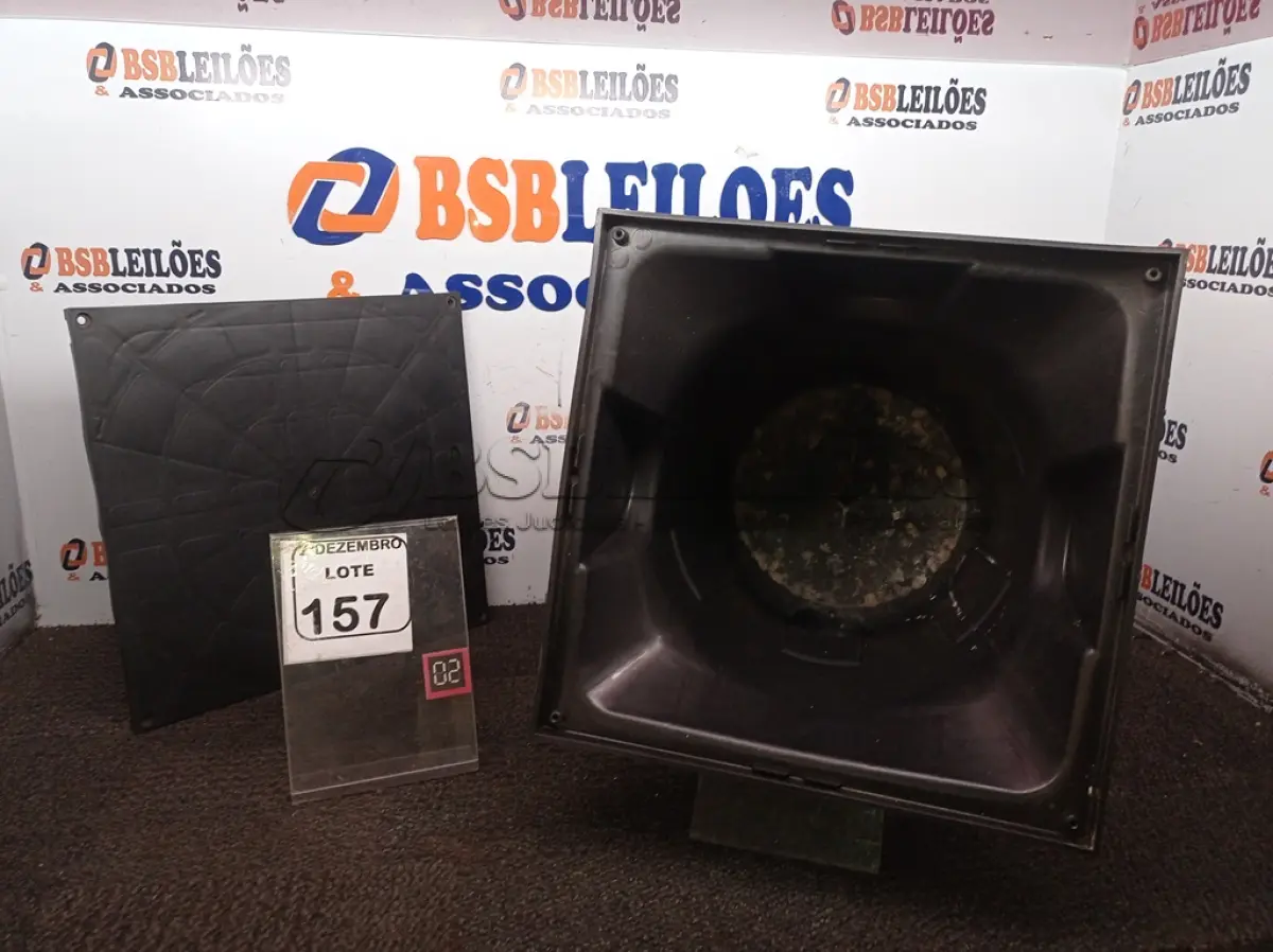 LOTE 157 - 01 CAIXA DE PASSAGEM E INSPEÇÃO DE ESGOTO MARCA METASUL(NOVO). (NO ESTADO) ATENÇÃO! FAZER A VISITAÇÃO ANTES DE ARREMATAR, NÃO SABEMOS SE FUNCIONA. LEILÃO NÃO TEM GARANTIA E NEM DEVOLUÇÃO, SUJEITO A POSSÍVEIS AVARIAS VISÍVEIS/OCULTAS E/OU AUSÊNCIA DE COMPONENTES.