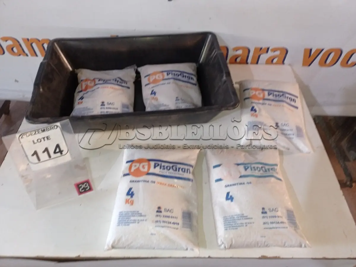 LOTE 114 - 05 PACOTES DE GRANITINA 4KG CADA N°8 P/GRAFIATO (NOVO). (NO ESTADO) ATENÇÃO! FAZER A VISITAÇÃO ANTES DE ARREMATAR, NÃO SABEMOS SE FUNCIONA. LEILÃO NÃO TEM GARANTIA E NEM DEVOLUÇÃO, SUJEITO A POSSÍVEIS AVARIAS VISÍVEIS/OCULTAS E/OU AUSÊNCIA DE COMPONENTES.