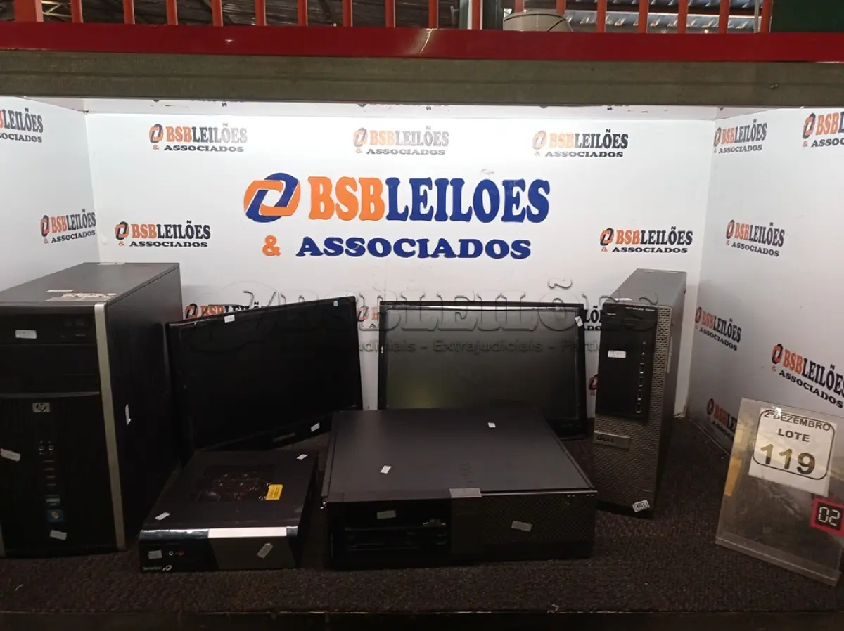 LOTE 119 - 03 CPU’S MARCAS E MODELOS DIVERSOS SENDO 01 MINI E 02 MONITORES LCD MARCAS E MODELOS DIVERSOS. (NO ESTADO) ATENÇÃO! FAZER A VISITAÇÃO ANTES DE ARREMATAR, NÃO SABEMOS SE FUNCIONA. LEILÃO NÃO TEM GARANTIA E NEM DEVOLUÇÃO, SUJEITO A POSSÍVEIS AVARIAS VISÍVEIS/OCULTAS E/OU AUSÊNCIA DE COMPONENTES.