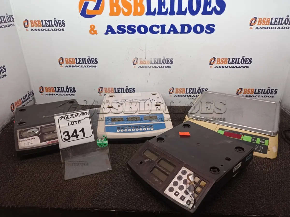 LOTE 341 - 04 BALANÇAS DIGITAIS MARCAS E MODELOS DIVERSOS P/RETIRADA DE PEÇAS. (NO ESTADO) ATENÇÃO! FAZER A VISITAÇÃO ANTES DE ARREMATAR, NÃO SABEMOS SE FUNCIONA. LEILÃO NÃO TEM GARANTIA E NEM DEVOLUÇÃO, SUJEITO A POSSÍVEIS AVARIAS VISÍVEIS/OCULTAS E/OU AUSÊNCIA DE COMPONENTES.
