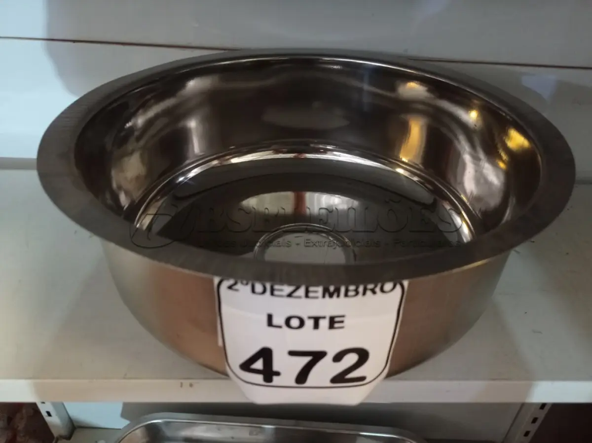 LOTE 472 - 01 CUBA INOX N32 ACO 430 32X14 FABRINOX(NOVO). (NO ESTADO) ATENÇÃO! FAZER A VISITAÇÃO ANTES DE ARREMATAR, NÃO SABEMOS SE FUNCIONA. LEILÃO NÃO TEM GARANTIA E NEM DEVOLUÇÃO, SUJEITO A POSSÍVEIS AVARIAS VISÍVEIS/OCULTAS E/OU AUSÊNCIA DE COMPONENTES.