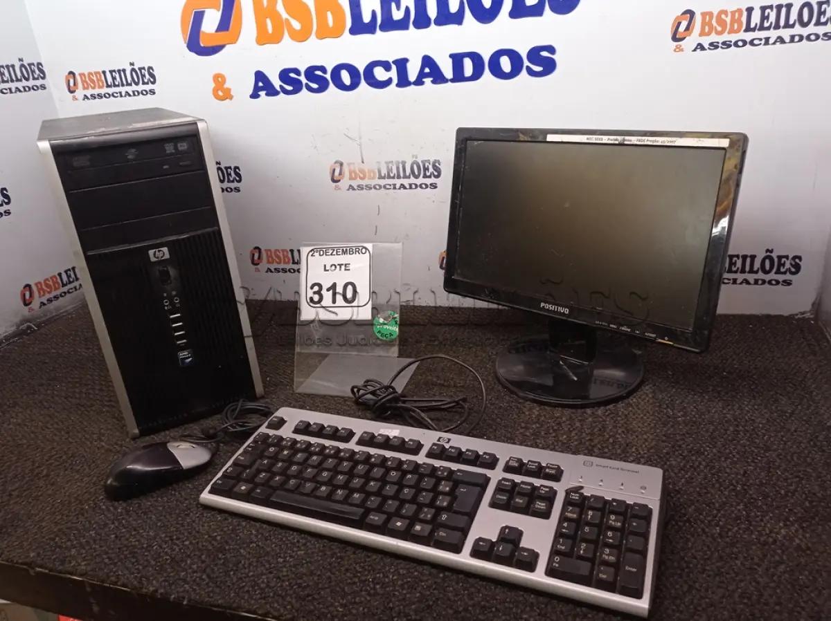 LOTE 310 - 01 CPU MARCA HP, 01 MONITOR MARCA POSITIVO C/TECLADO E MOUSE. (NO ESTADO) ATENÇÃO! FAZER A VISITAÇÃO ANTES DE ARREMATAR, NÃO SABEMOS SE FUNCIONA. LEILÃO NÃO TEM GARANTIA E NEM DEVOLUÇÃO, SUJEITO A POSSÍVEIS AVARIAS VISÍVEIS/OCULTAS E/OU AUSÊNCIA DE COMPONENTES.
