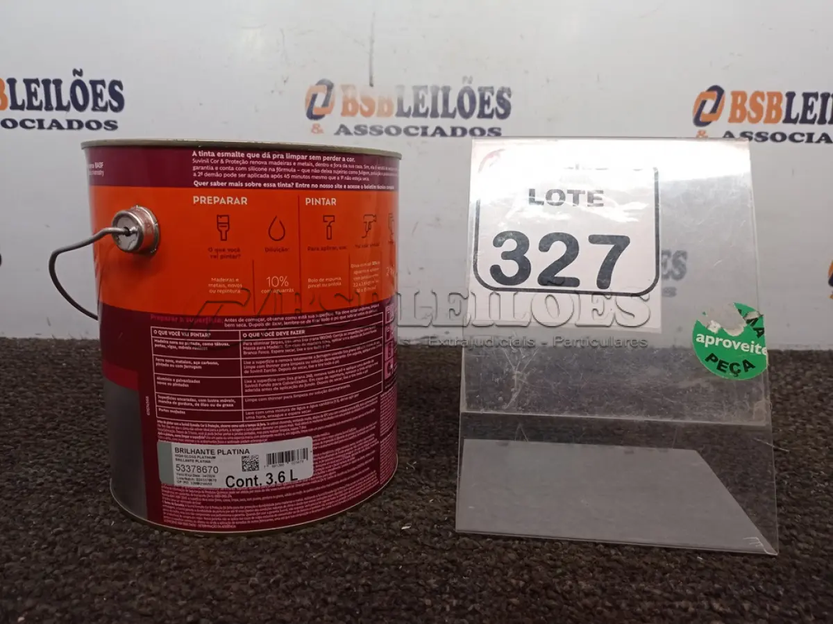 LOTE 327 - 01 LATA DE TINTA COR BRILHANTE PLATINA MARCA SUVINIL 3,6L P/MADEIRAS E METAIS. (NO ESTADO) ATENÇÃO! FAZER A VISITAÇÃO ANTES DE ARREMATAR, NÃO SABEMOS SE FUNCIONA. LEILÃO NÃO TEM GARANTIA E NEM DEVOLUÇÃO, SUJEITO A POSSÍVEIS AVARIAS VISÍVEIS/OCULTAS E/OU AUSÊNCIA DE COMPONENTES.