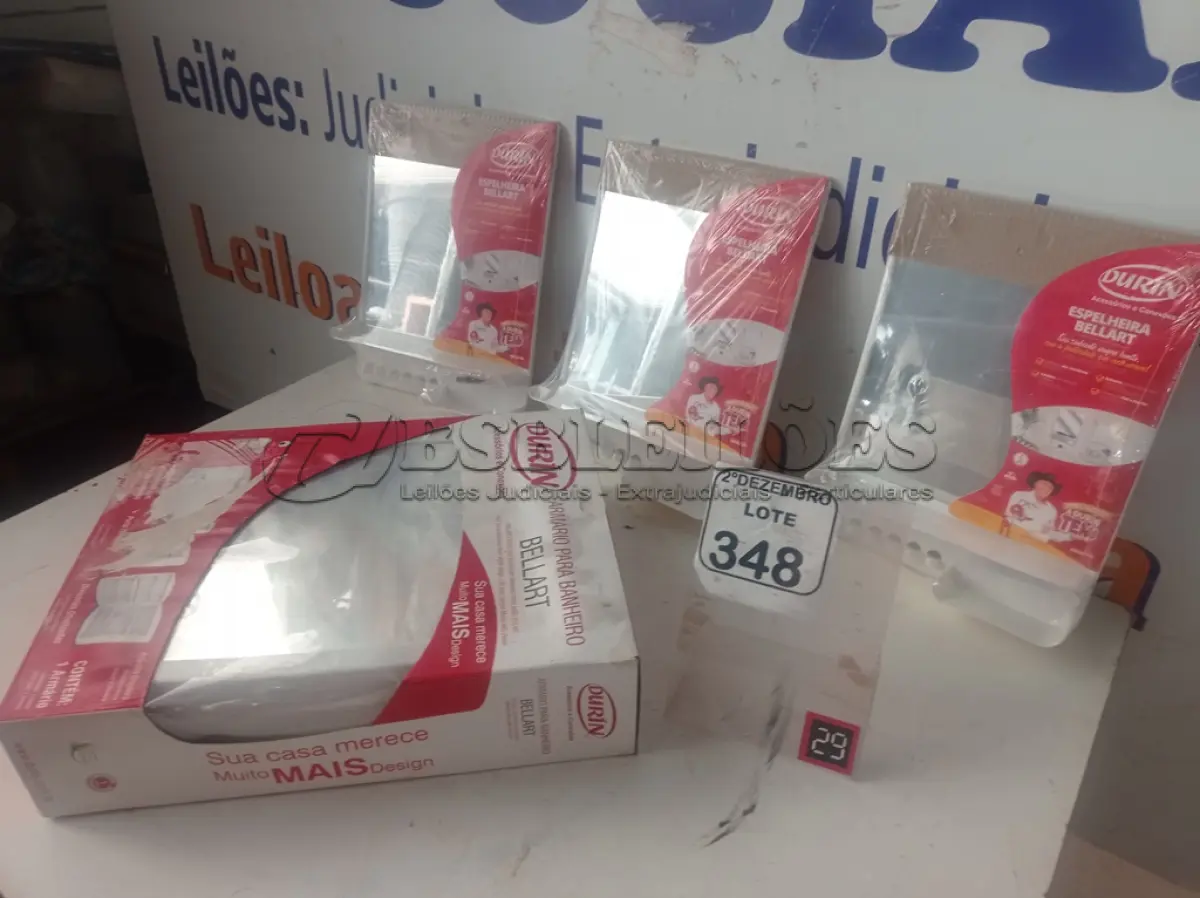 LOTE 348 - 03 ESPELHEIRAS BELLART MARCA DURIN E 01 ARMÁRIO P/BANHEIRO C/ESPELHO MARCA DURIN. (NO ESTADO) ATENÇÃO! FAZER A VISITAÇÃO ANTES DE ARREMATAR, NÃO SABEMOS SE FUNCIONA. LEILÃO NÃO TEM GARANTIA E NEM DEVOLUÇÃO, SUJEITO A POSSÍVEIS AVARIAS VISÍVEIS/OCULTAS E/OU AUSÊNCIA DE COMPONENTES.