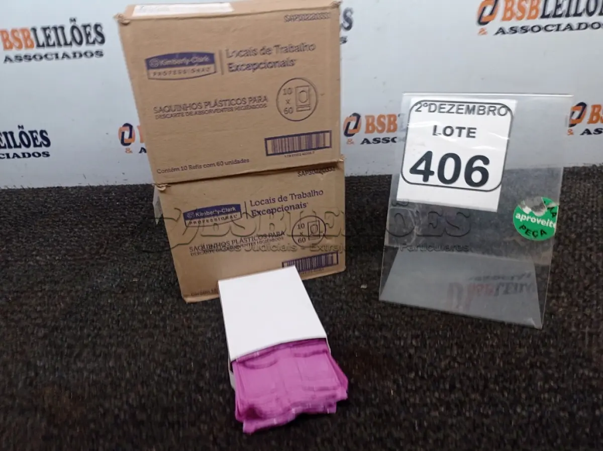 LOTE 406 - 02 CAIXAS COM SAQUINHOS PLÁSTICOS PARA DESCARTES DE ABSORVENTES, CONTEM 10 PERFIS COM 60 UNIDADES CADA. (NO ESTADO) ATENÇÃO! FAZER A VISITAÇÃO ANTES DE ARREMATAR, NÃO SABEMOS SE FUNCIONA. LEILÃO NÃO TEM GARANTIA E NEM DEVOLUÇÃO, SUJEITO A POSSÍVEIS AVARIAS VISÍVEIS/OCULTAS E/OU AUSÊNCIA DE COMPONENTES.