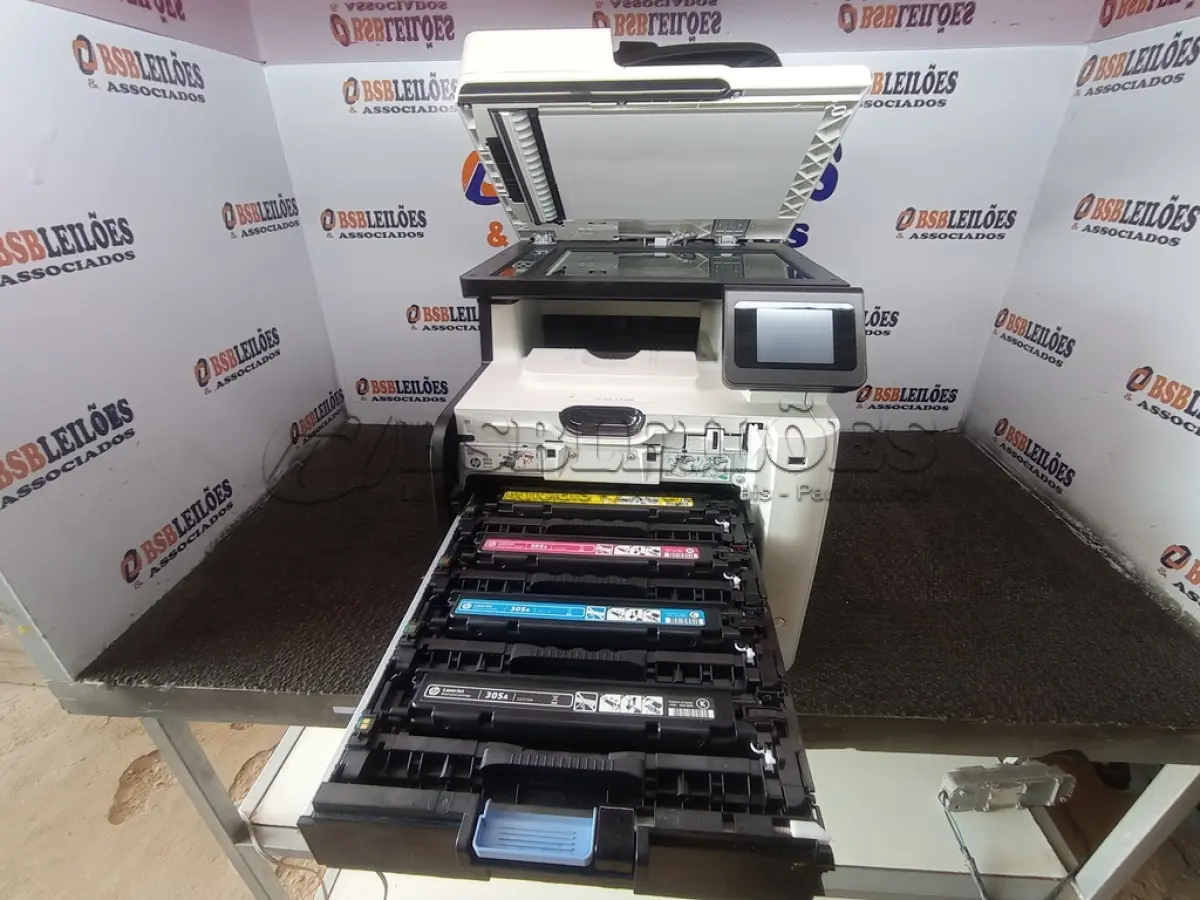 LOTE 017 - 01 IMPRESSORA HP LASERJET PRO 400 COLOR MFP M475DN (HP PRINTER). (NO ESTADO EM QUE SE ENCONTRA. SUJEITO A AVARIAS OCULTAS/VISÍVEIS.) CND8F6NBP1