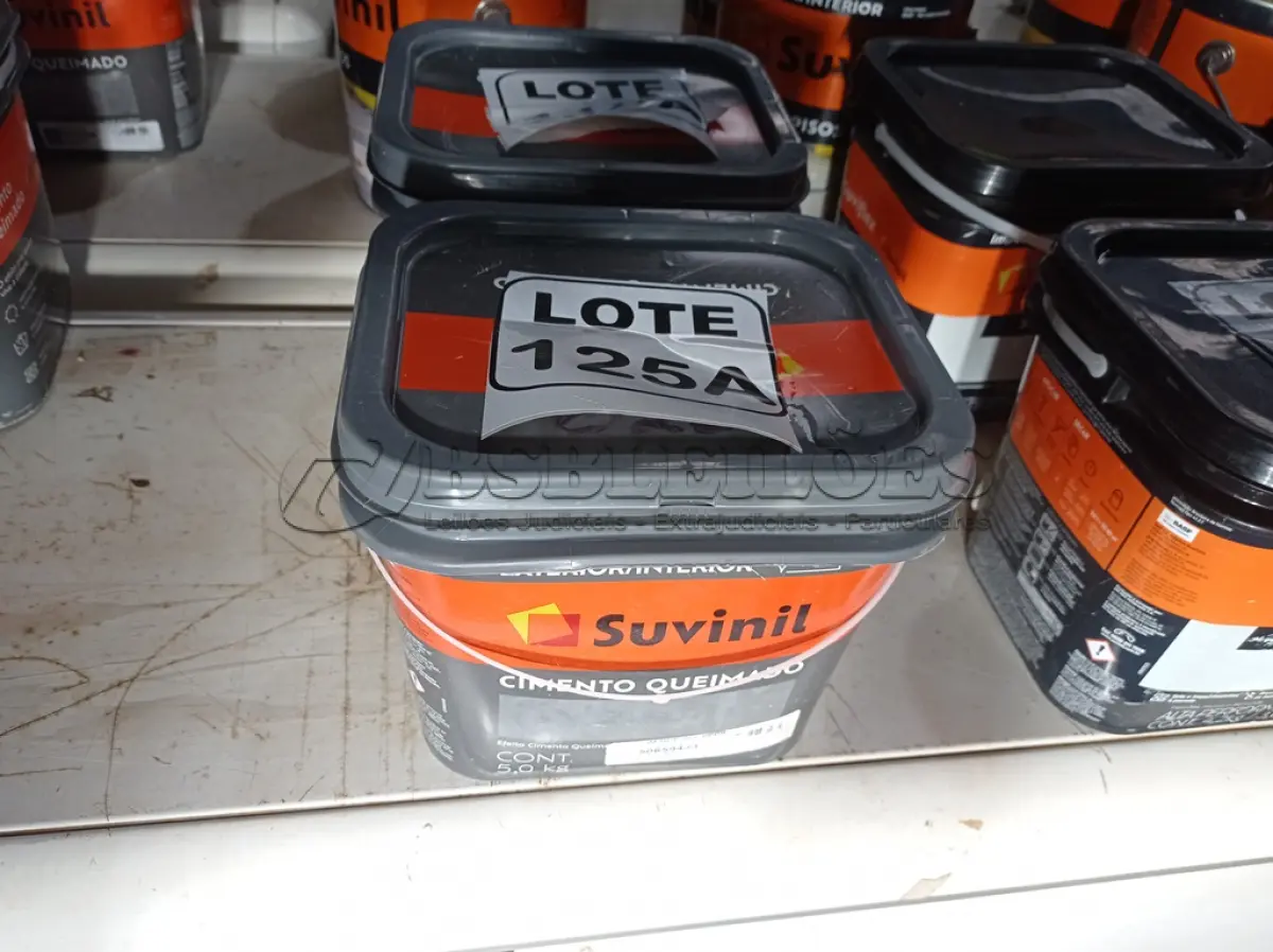 LOTE 125 - 01 BALDE DE MASSA CIMENTO QUEIMADO INTERIOR/EXTERIOR MARCA SUVINIL 5,0KG (NO ESTADO, NÃO SABEMOS SE FUNCIONA. LEILÃO NÃO TEM GARANTIA E NEM DEVOLUÇÃO, SUJEITO A POSSÍVEIS AVARIAS VISÍVEIS/OCULTAS E/OU AUSÊNCIA DE COMPONENTES)