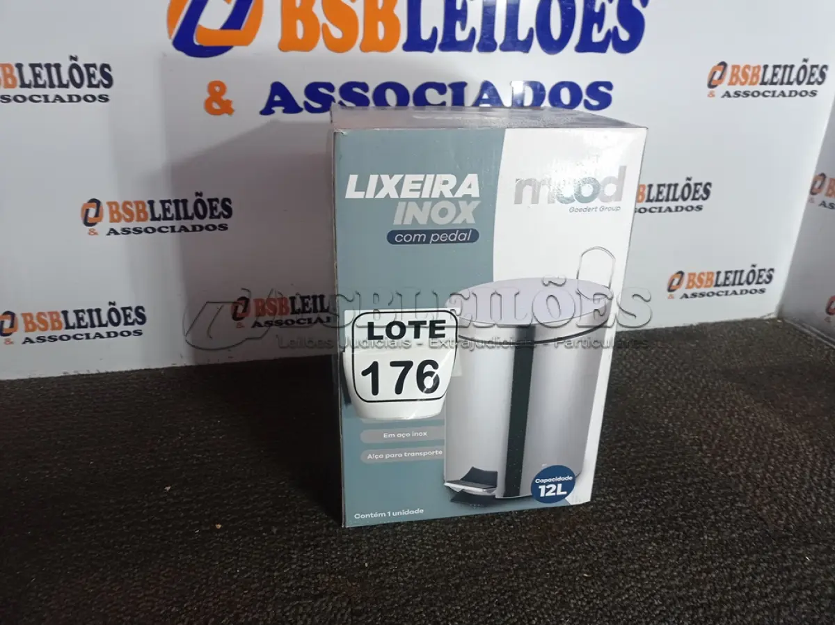 LOTE 176 - 01 LIXEIRA EM INOX C/PEDAL TAMANHO G MARCA GOEDERT GROUP 12L (SEM USO) (NO ESTADO, NÃO SABEMOS SE FUNCIONA. LEILÃO NÃO TEM GARANTIA E NEM DEVOLUÇÃO, SUJEITO A POSSÍVEIS AVARIAS VISÍVEIS/OCULTAS E/OU AUSÊNCIA DE COMPONENTES)