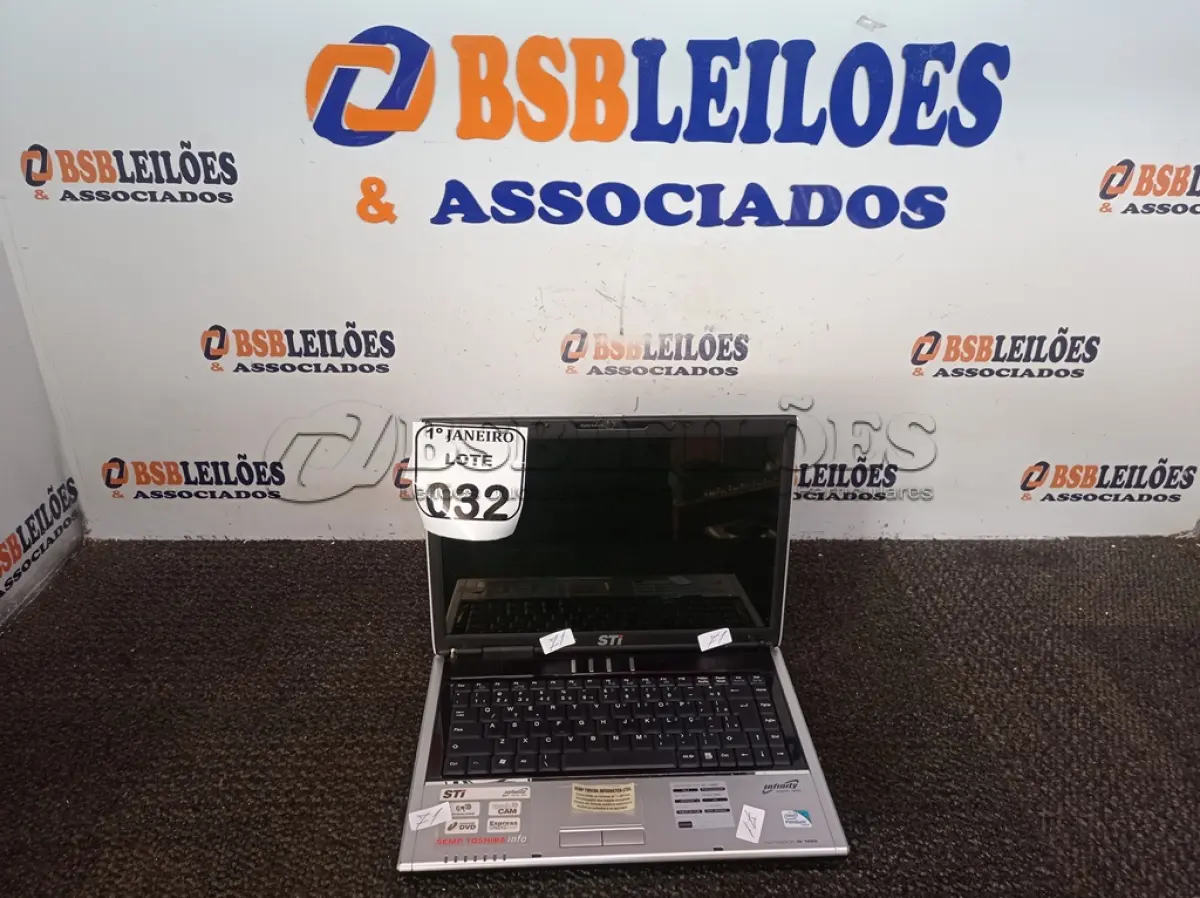 LOTE 032 - 01 NOTEBOOK MARCA STI S/FONTE. (NO ESTADO) ATENÇÃO! FAZER A VISITAÇÃO ANTES DE ARREMATAR, NÃO SABEMOS SE FUNCIONA. LEILÃO NÃO TEM GARANTIA E NEM DEVOLUÇÃO, SUJEITO A POSSÍVEIS AVARIAS VISÍVEIS/OCULTAS E/OU AUSÊNCIA DE COMPONENTES.