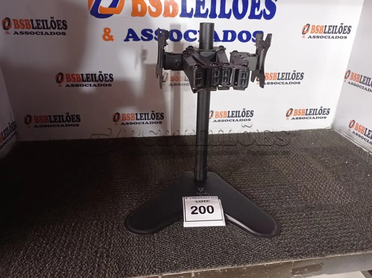 LOTE 200 - 01 SUPORTE PARA MONITOR (MONITOR STAND). (NO ESTADO EM QUE SE ENCONTRA. SUJEITO A AVARIAS OCULTAS/VISÍVEIS.)