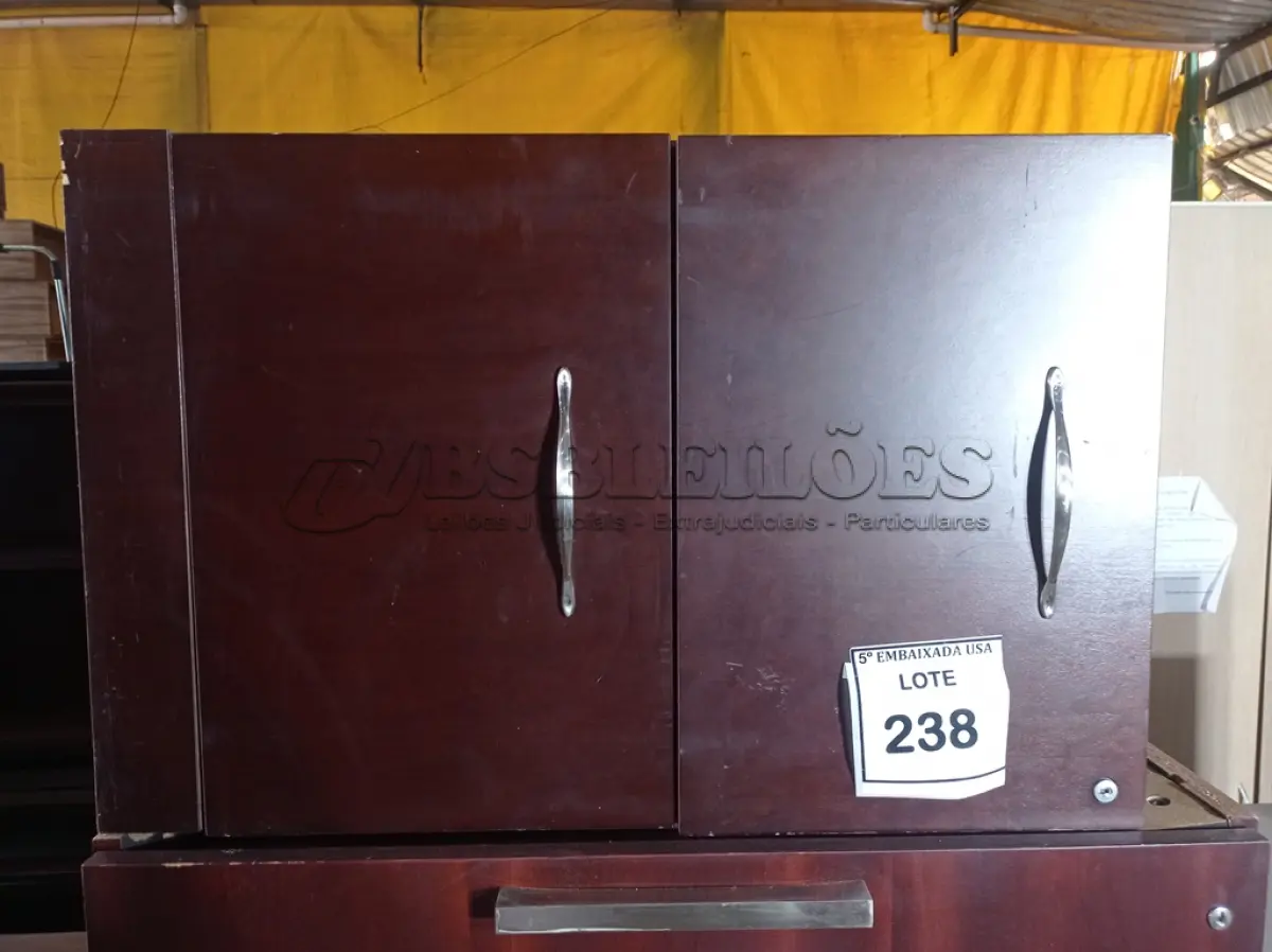 LOTE 238 - 01 GAVETEIRO (DRAWER). (NO ESTADO EM QUE SE ENCONTRA. SUJEITO A AVARIAS OCULTAS/VISÍVEIS.)